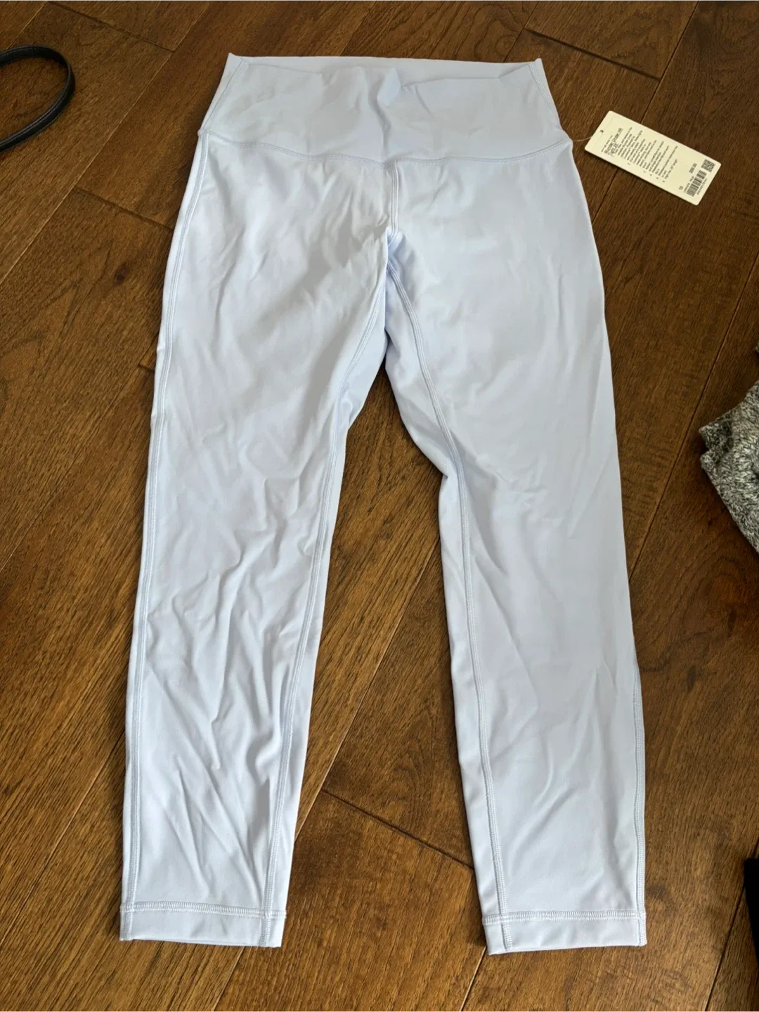 lululemon Wunder Under HR Tight 25” image indicator(3)