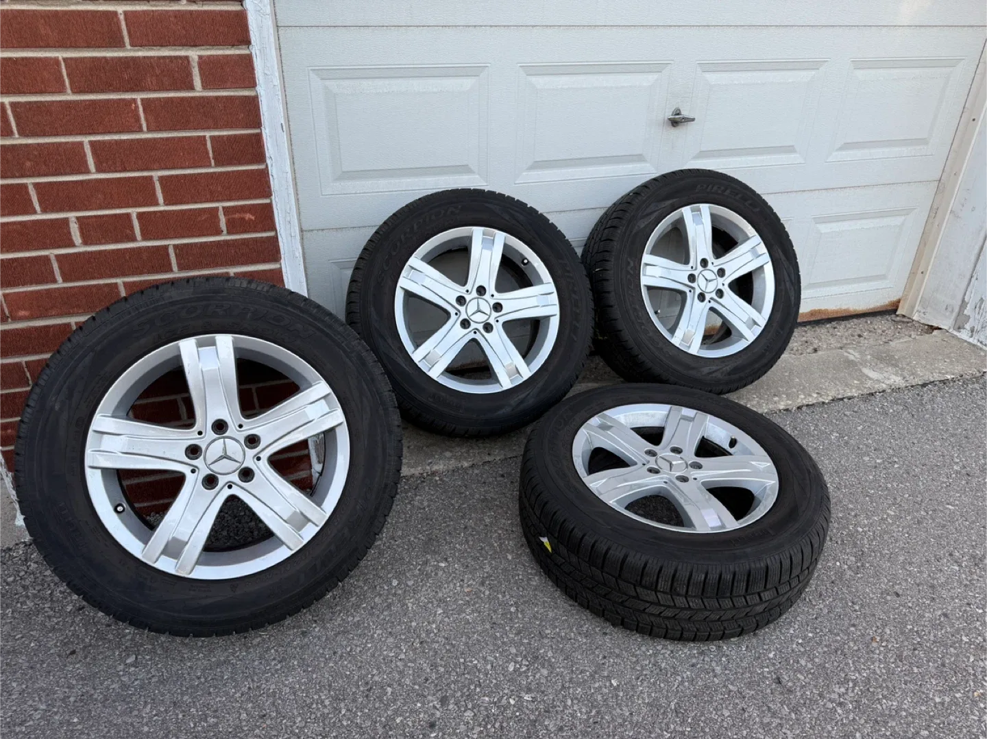 Mercedes-Benz winter set for GLK Pirelli Scorpion