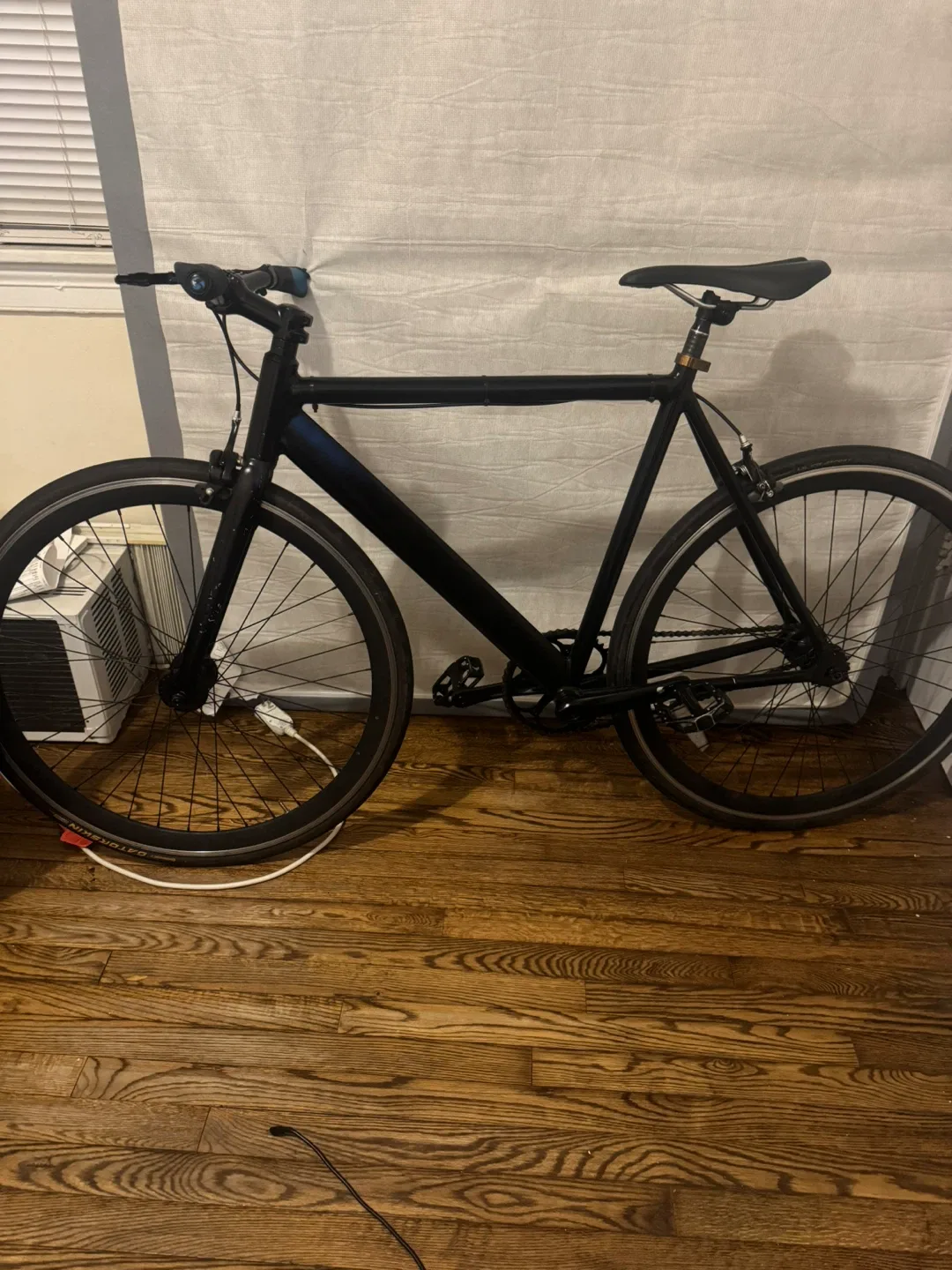 Black Fixed Gear Bike image indicator(2)