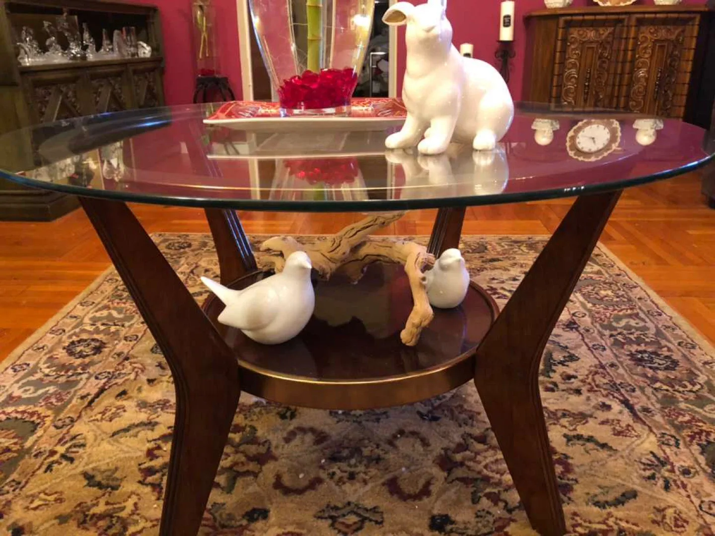 Round Glass Top Coffee Table image indicator(2)