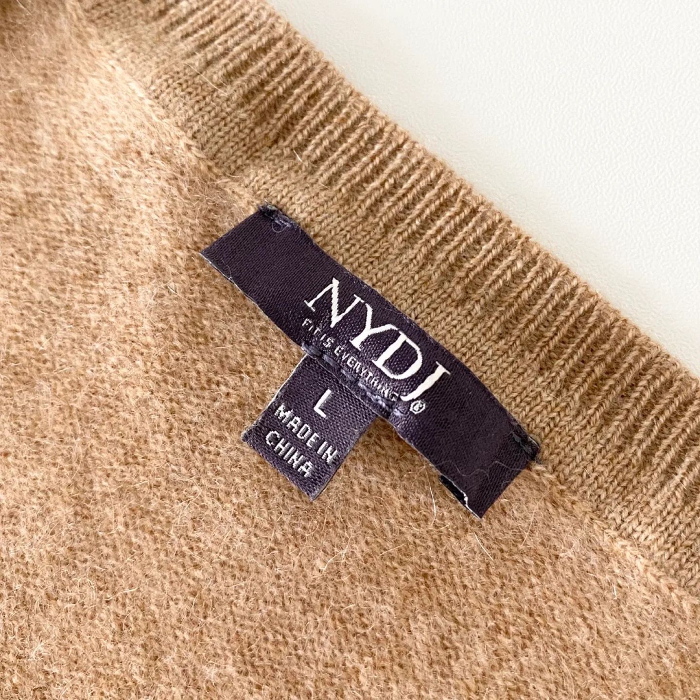 NYDJ 100% Cashmere Classic V-Neck Sweater image indicator(7)