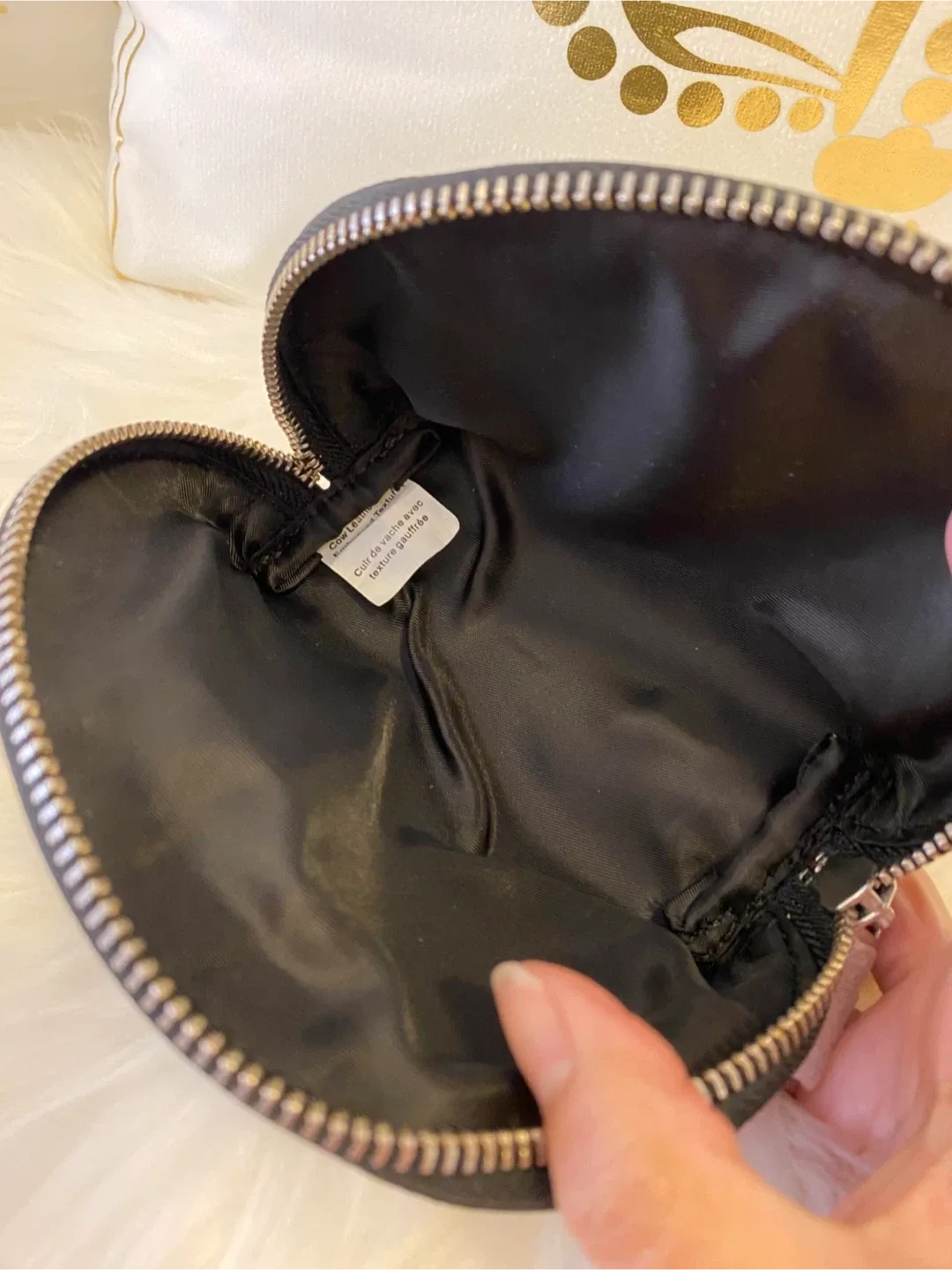 New Danier leather Black Dome Cosmetic Bag image indicator(6)