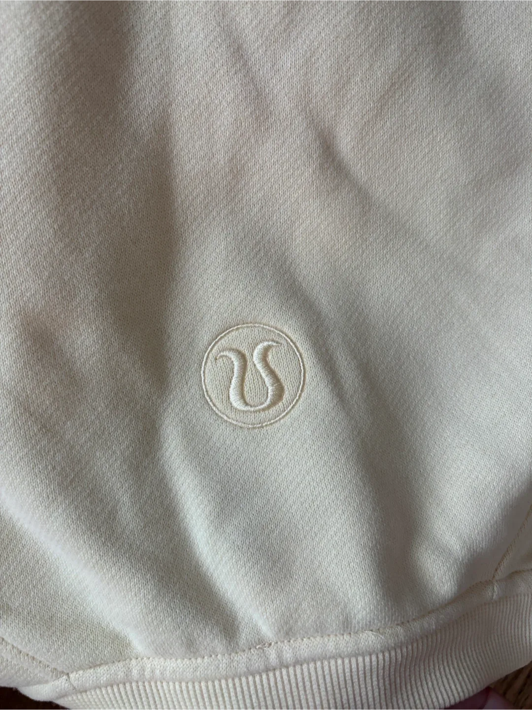lululemon Scuba Cropped Relaxed Crewneck image indicator(3)