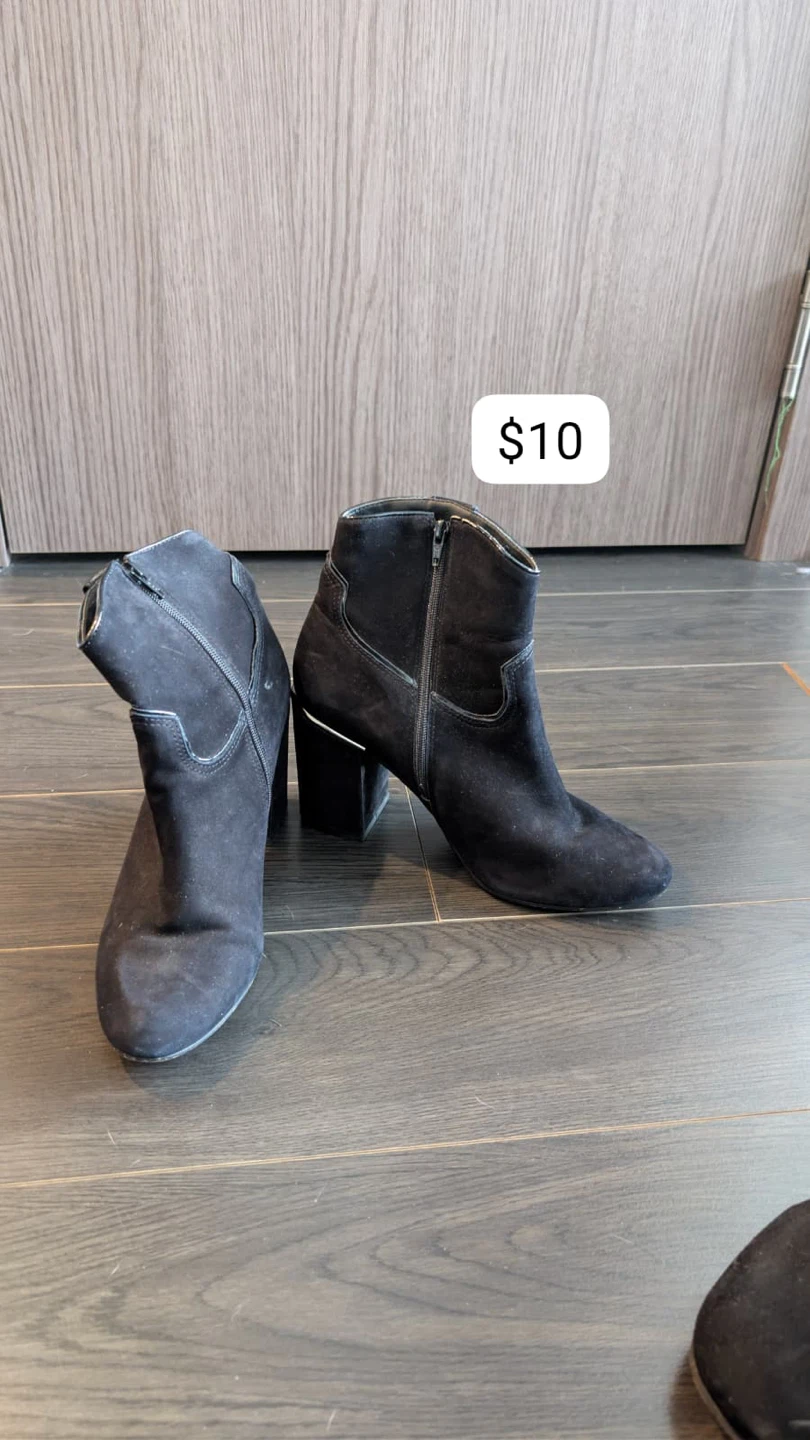 Assorted Women's Boots - $5 each - photo 3