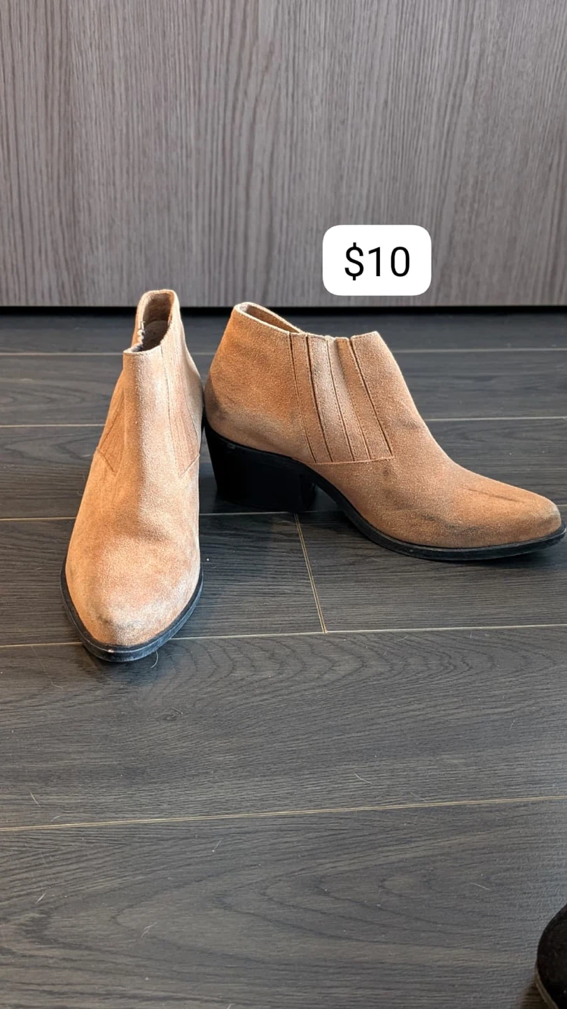 Assorted Women's Boots - $5 each - photo 4