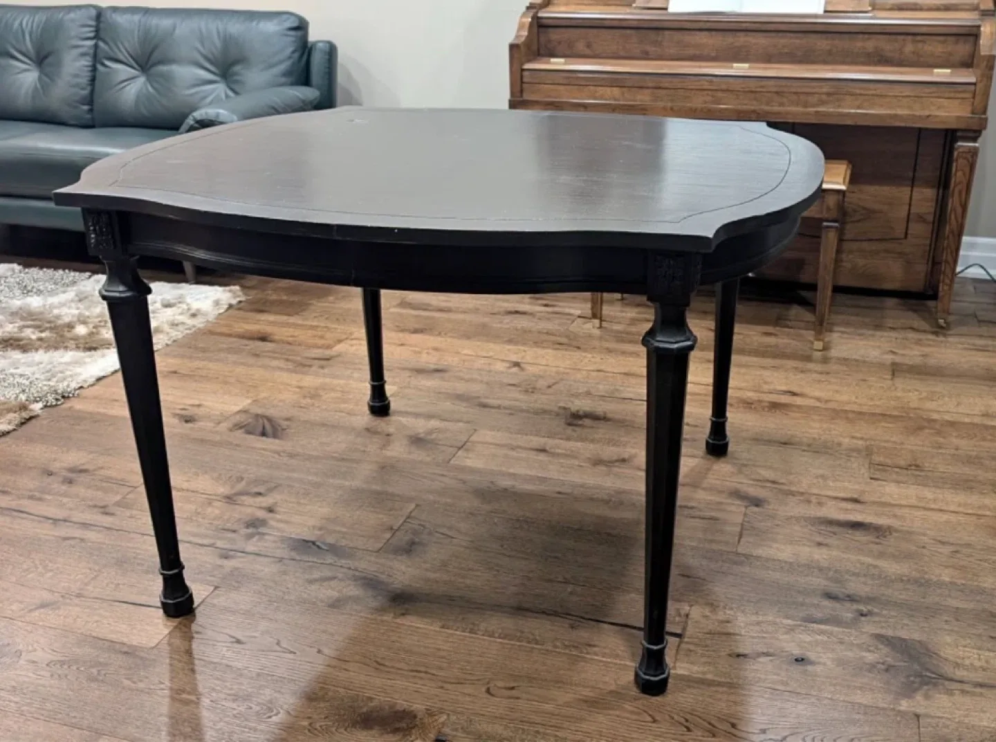 Antique Ornate Wood Table - image indicator(3)