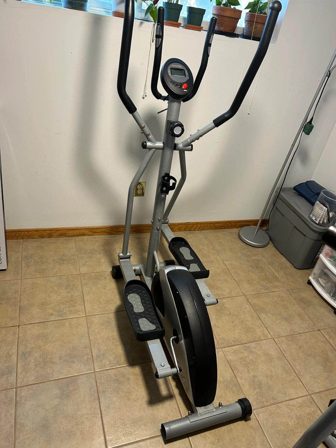 Elliptical Exercise Machine - photo 2