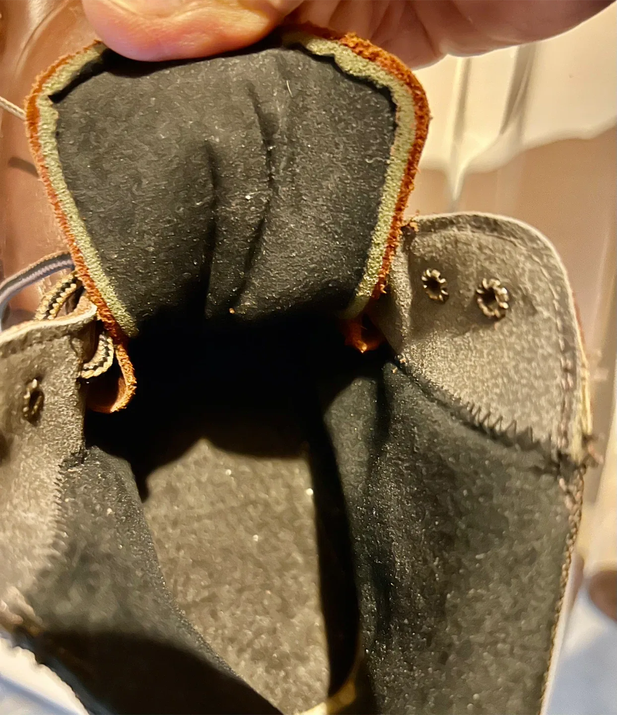 Men’s Dress Brown Leather Boots Size 8.5 image indicator(5)