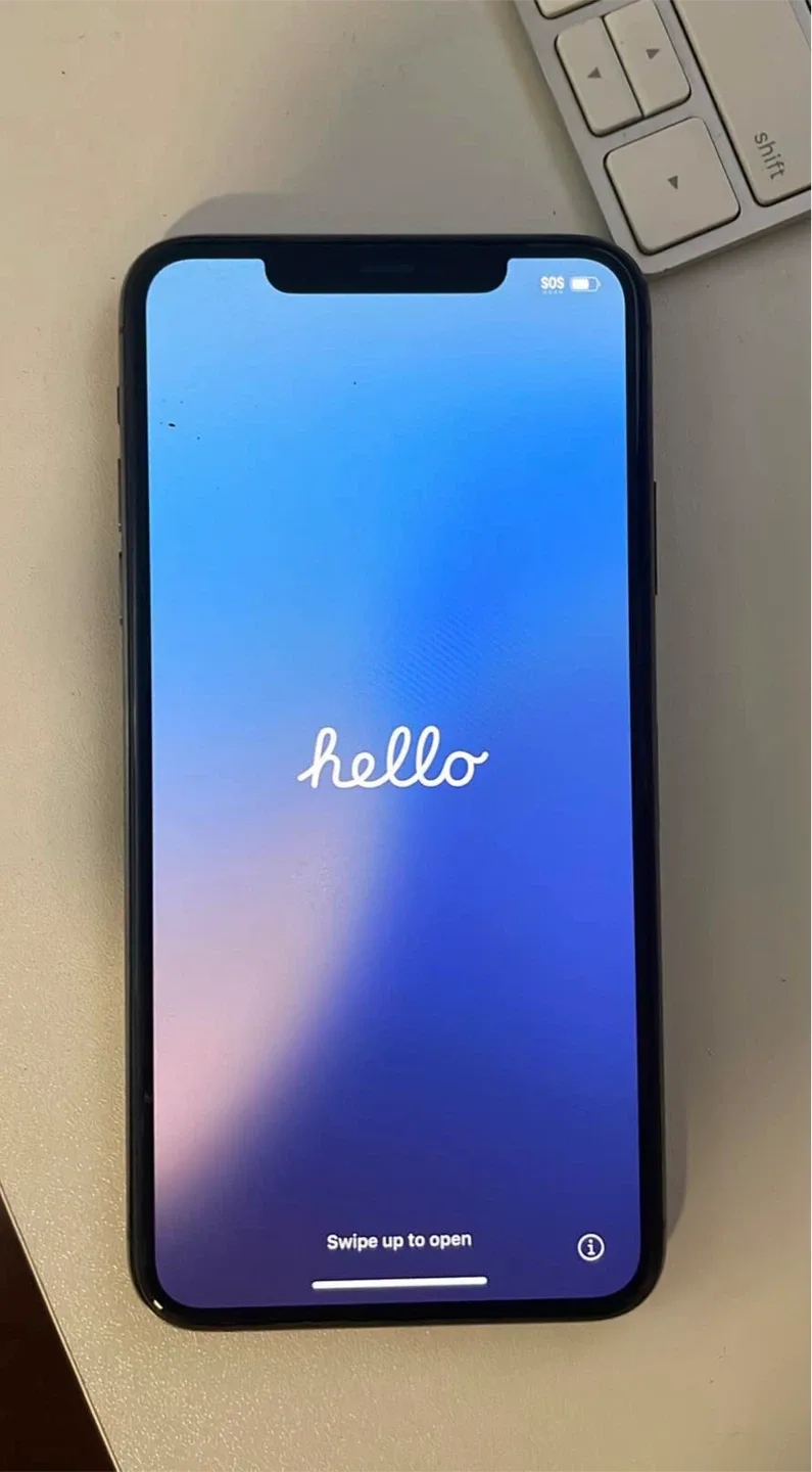 iPhone 11 Pro - 64GB Great Condition image indicator(2)