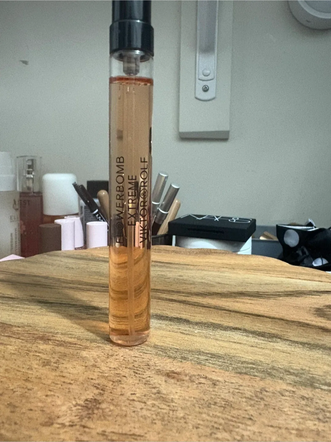 Viktor&Rolf Flowerbomb Extreme Perfume travel spray