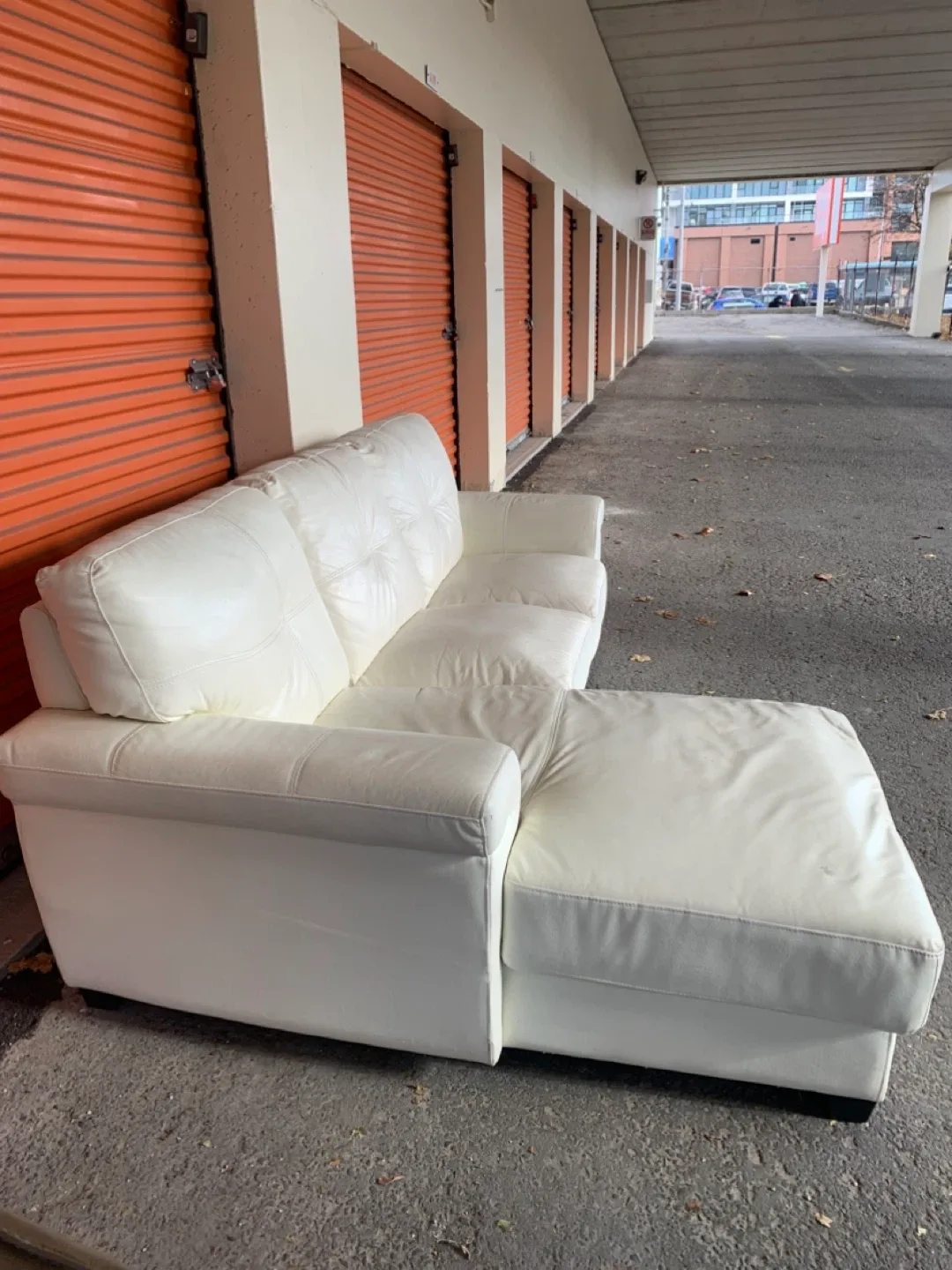 (Used ) White Leather Sectional Sofa with Chaise