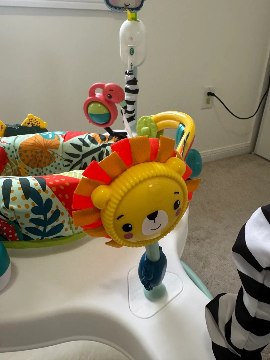 Fisher-Price Jumperoo Activity Center image indicator(5)