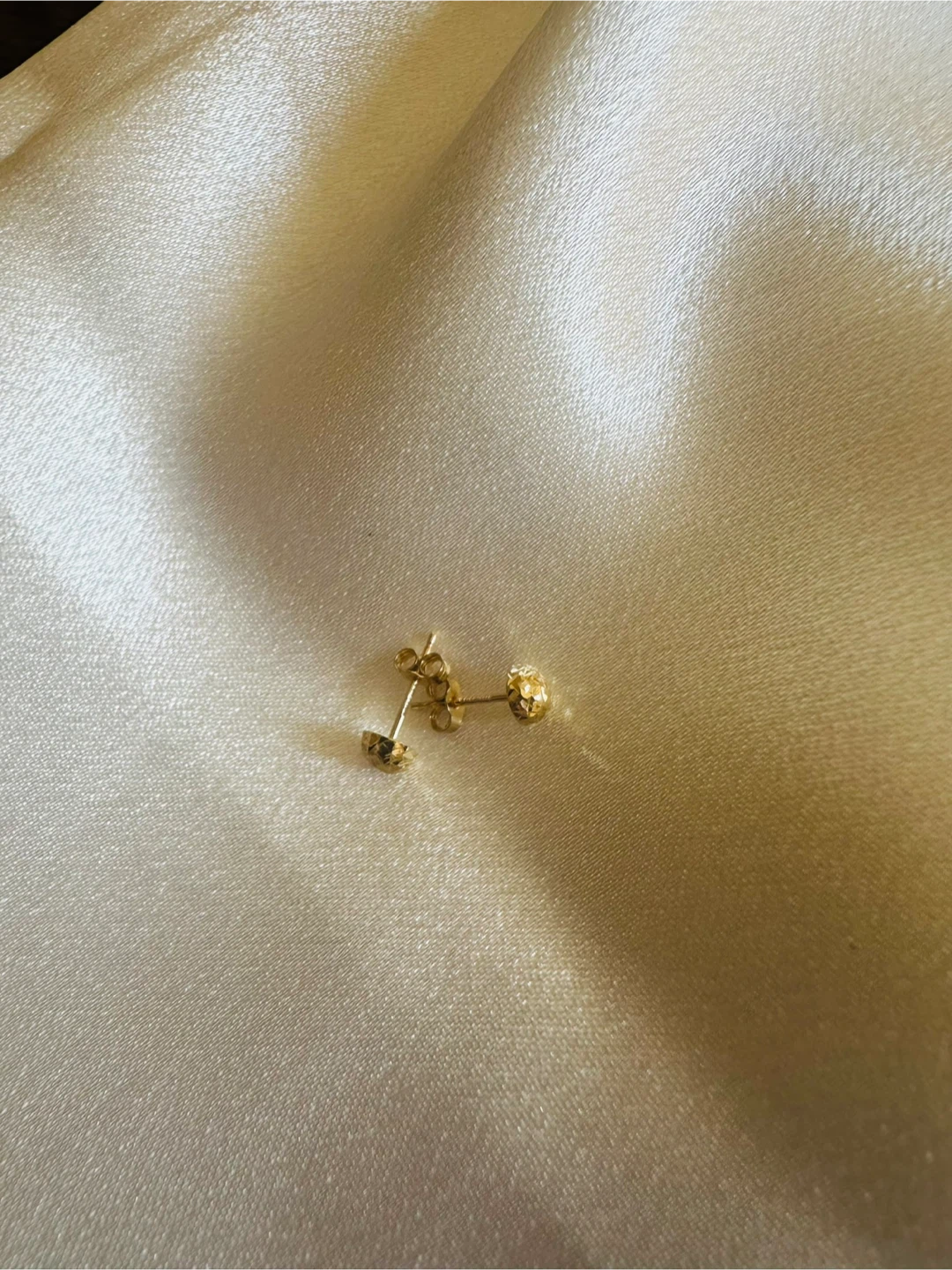 10Karat Small stud earring - photo 4