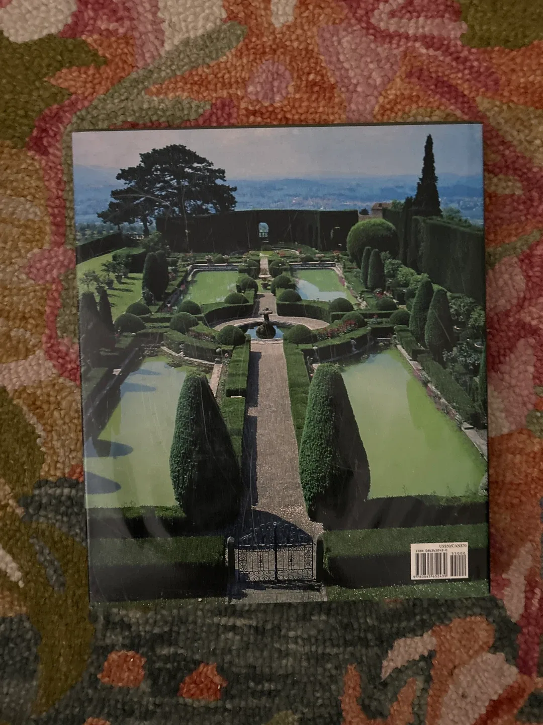 Coffee Table Book: Villas of Tuscany Book image indicator(2)
