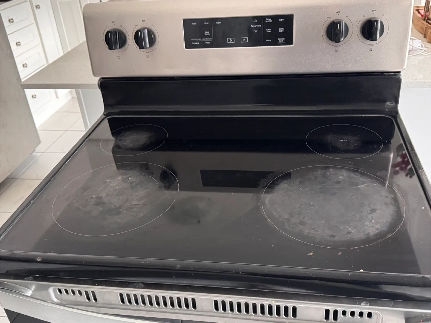 Whirlpool Electric Range image indicator(4)