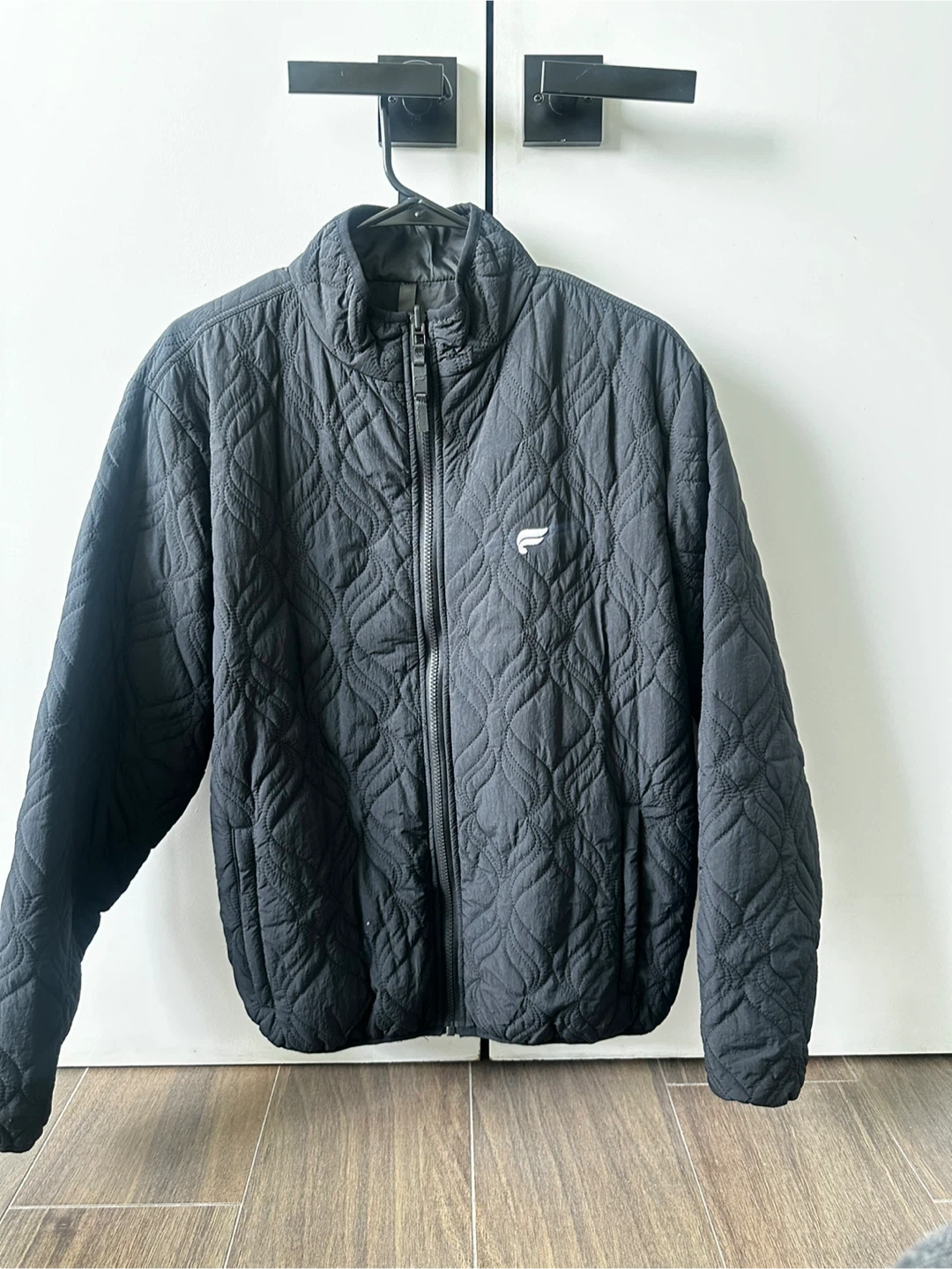 Fabletics - Switch Black Loft Jacket