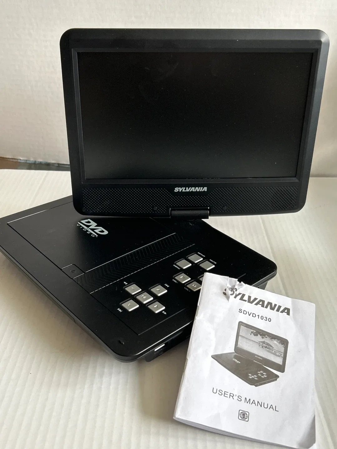 Sylvania SDVD1030 Portable DVD Player image indicator(5)