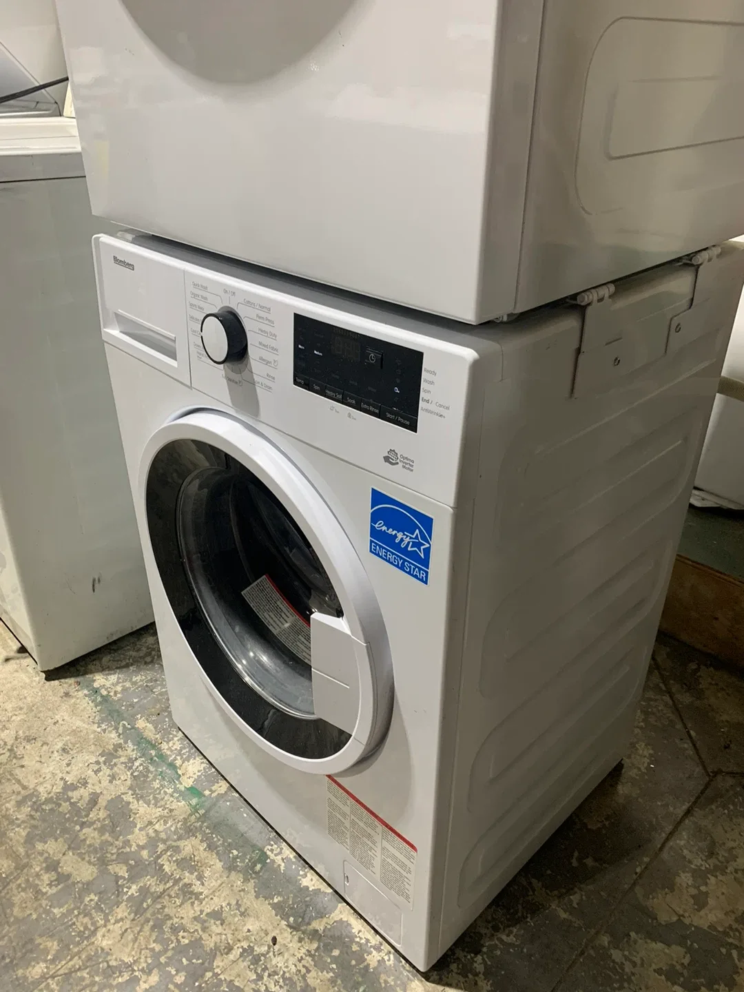 Blomberg Washer and dryer set only 650/- image indicator(3)