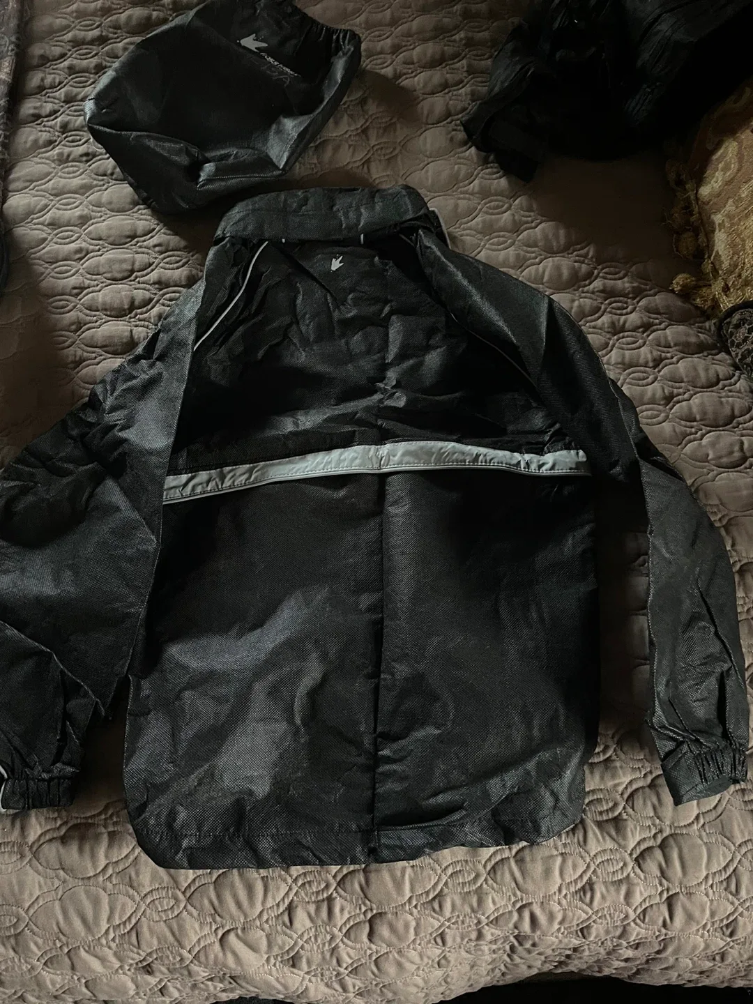 Frogg Toggs Rain Suit - Size Small image indicator(3)