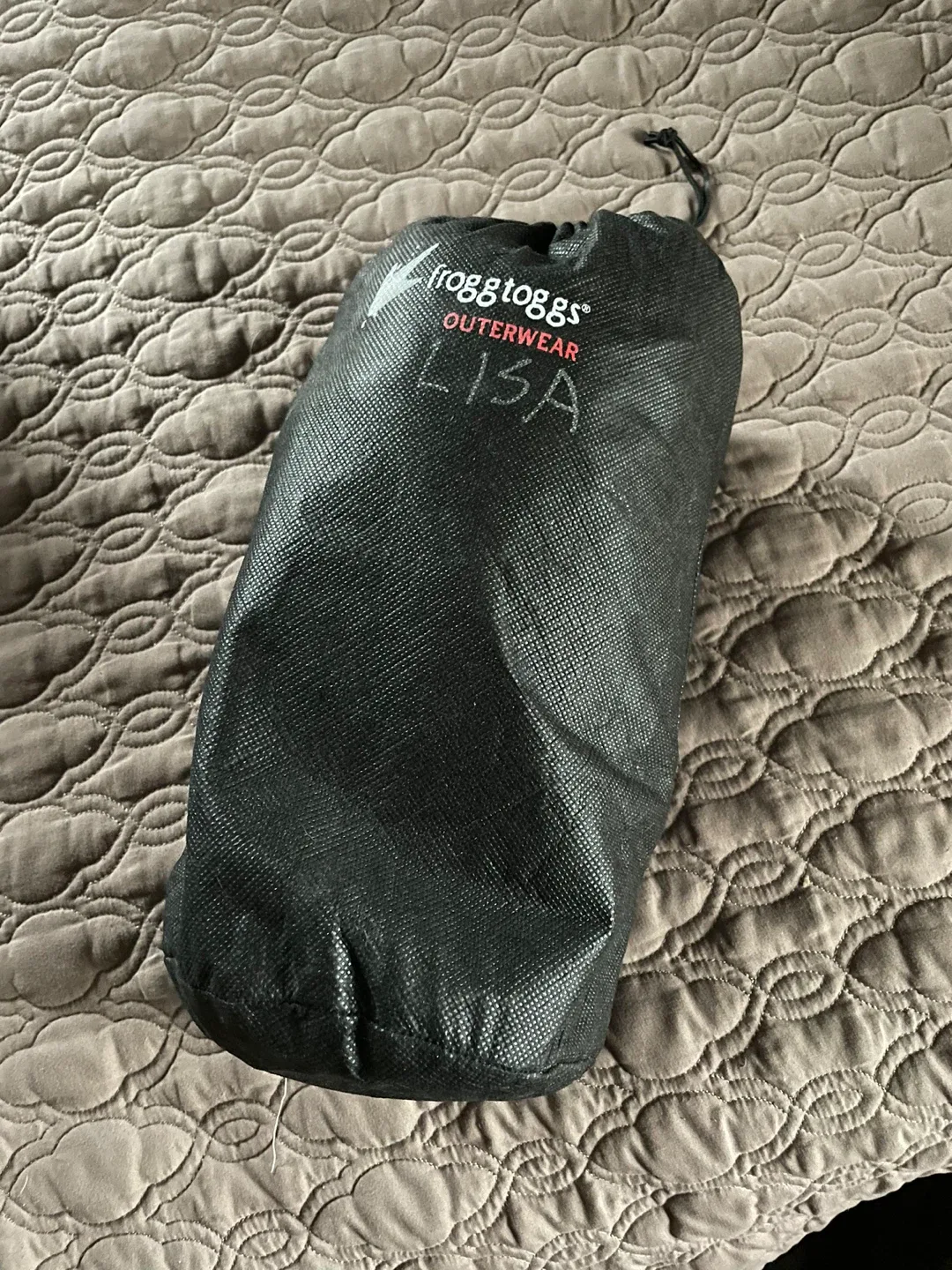 Frogg Toggs Rain Suit - Size Small