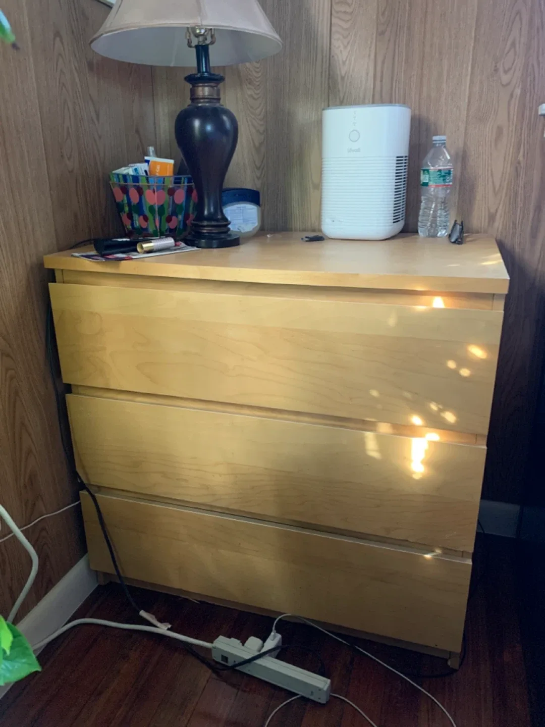 Wooden 3-Drawer Dresser image indicator(3)