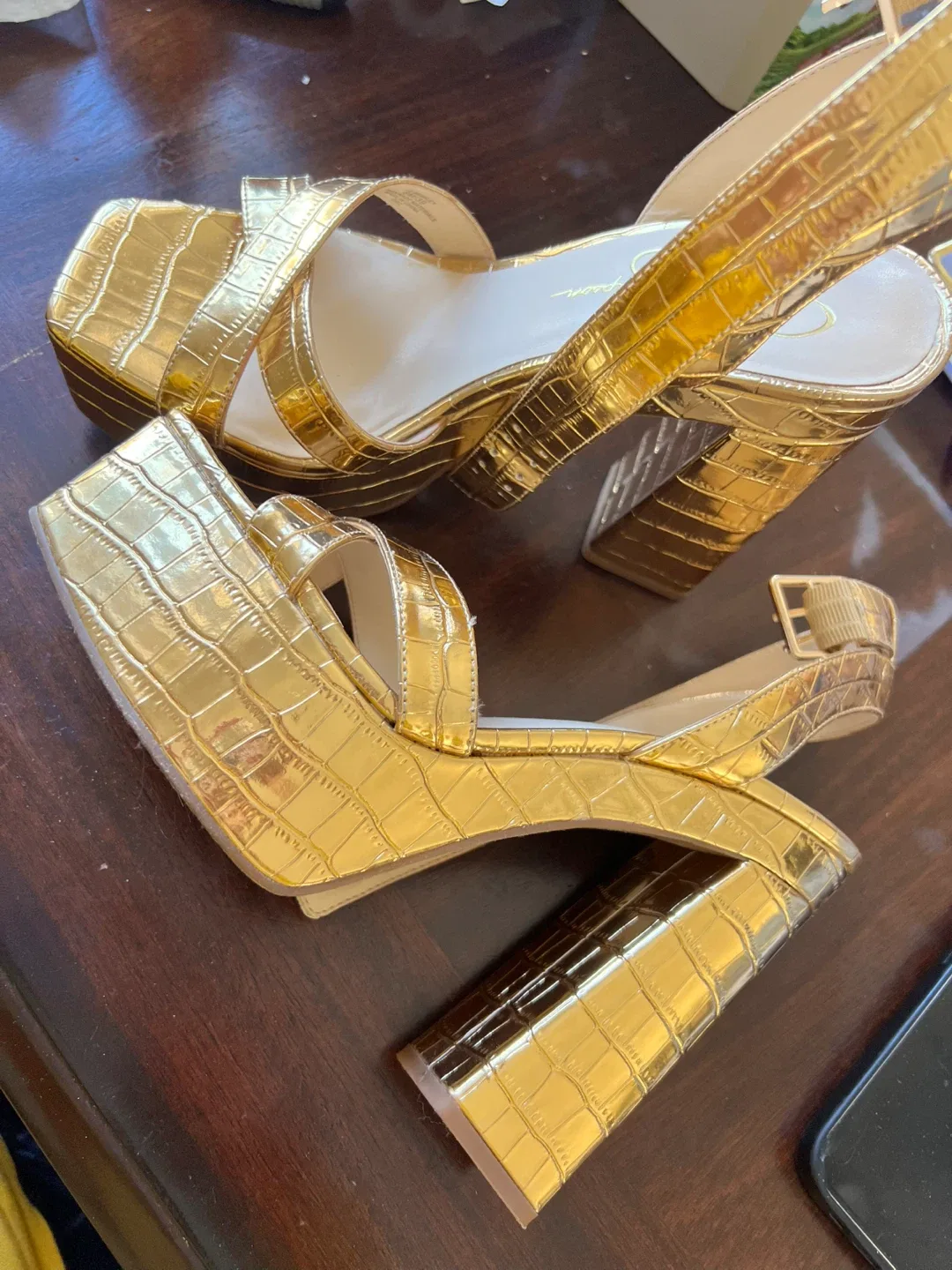 Jessica Simpson Gold Heels, Size 8 image indicator(2)
