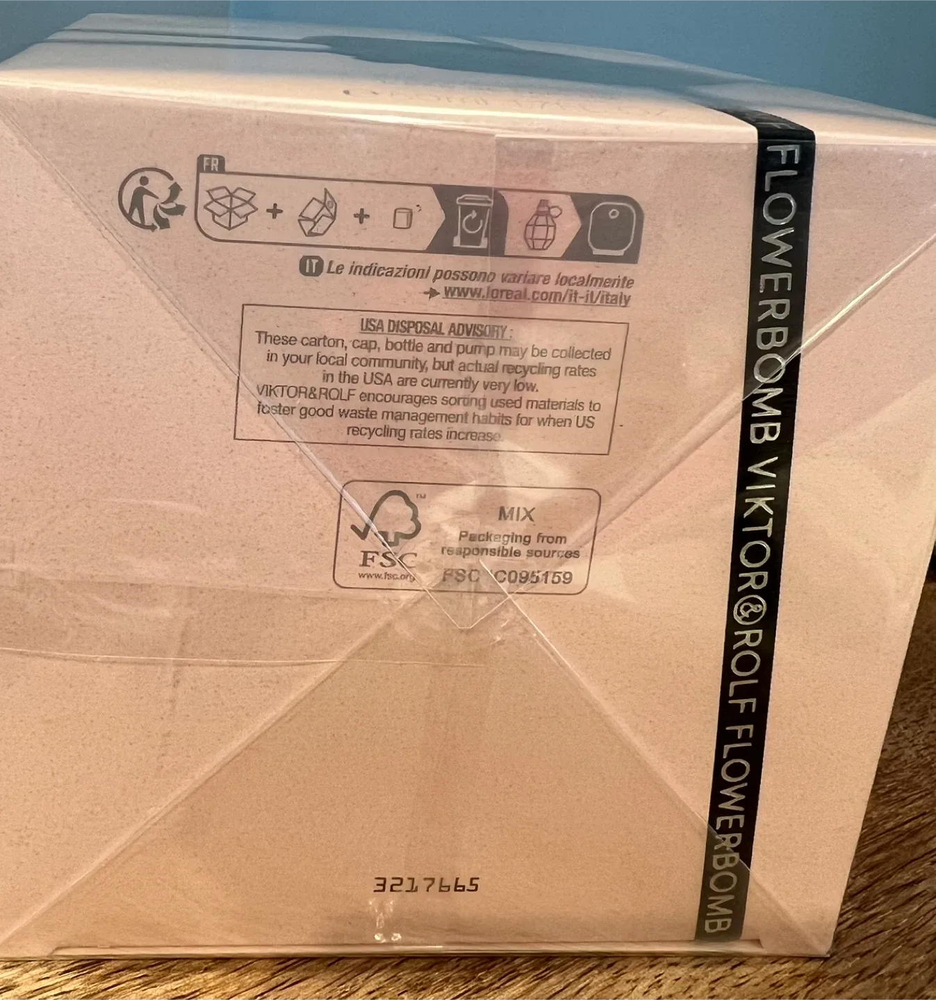 Viktor&Rolf Flowerbomb L'eau de Parfum 50ml image indicator(3)