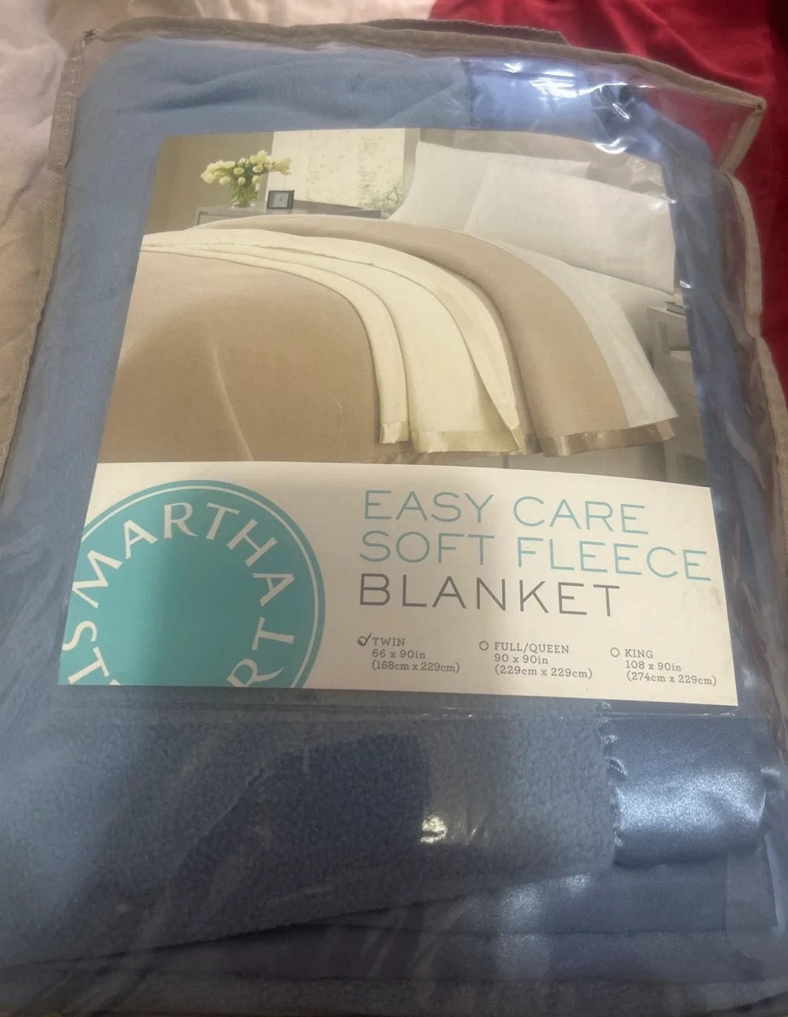 Martha Stewart Easy Care Soft Fleece Blanket image indicator(3)