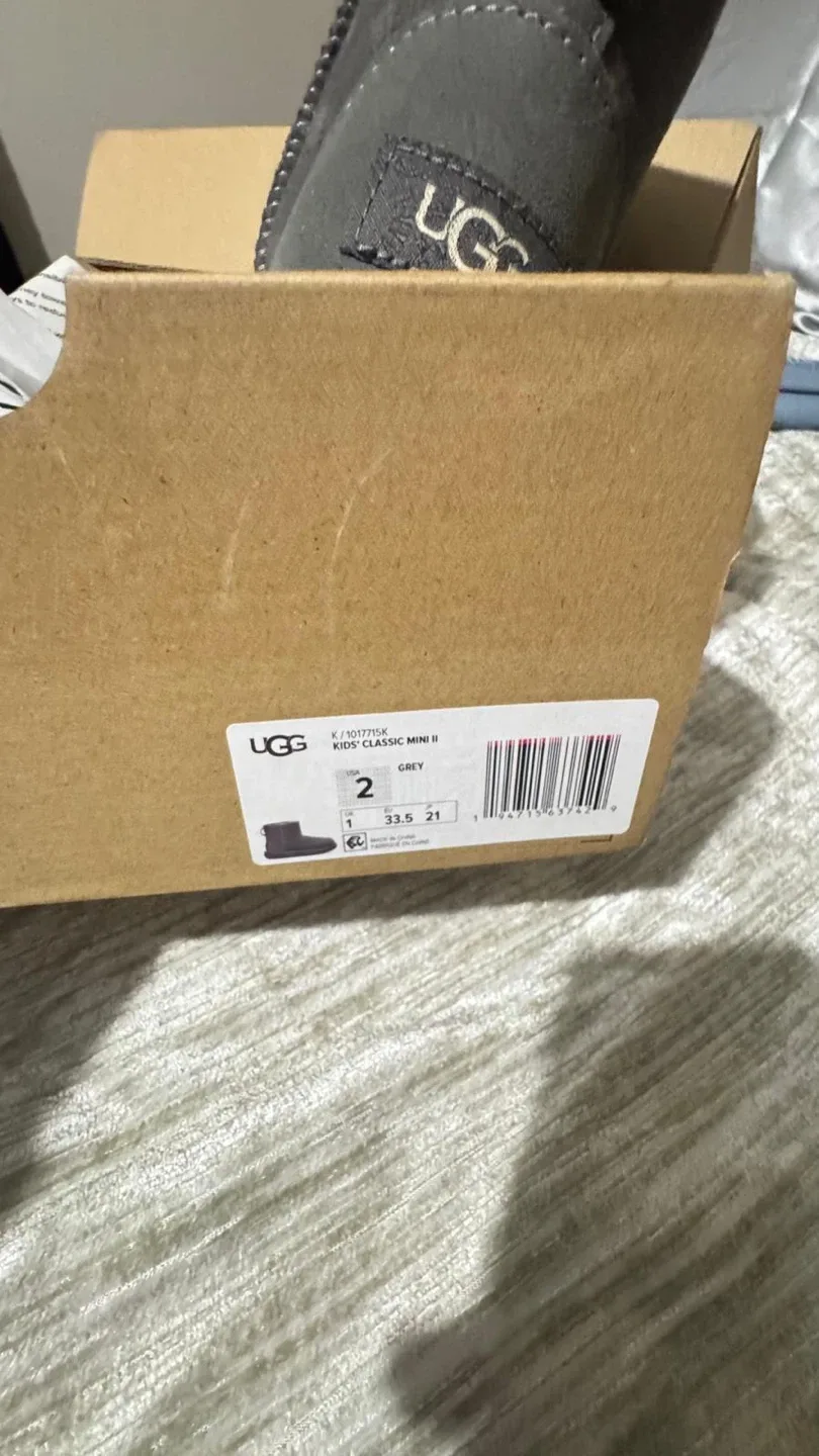 UGG Kids' Classic Mini II Boots - Size 2 - Grey image indicator(2)