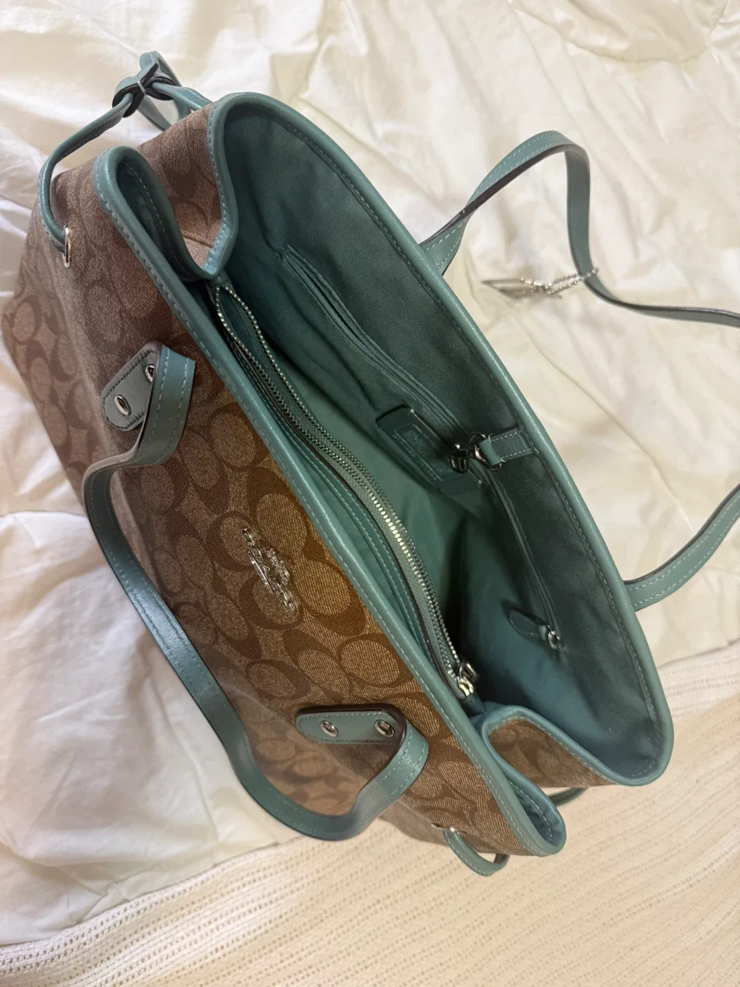 Coach bag for sale image indicator(5)