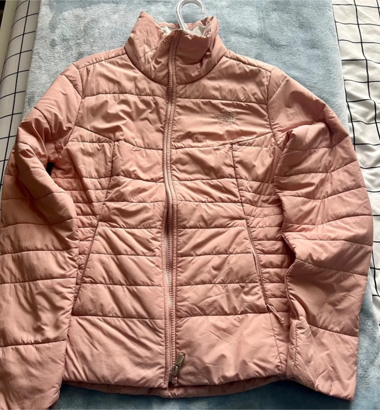 The North Face Puffer Jacket - Pink