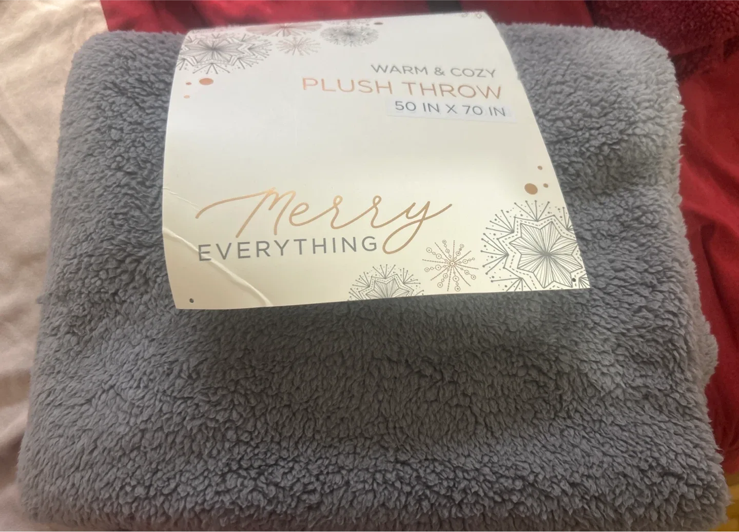 Warm & Cozy Plush Throw - 50 in x 70 in