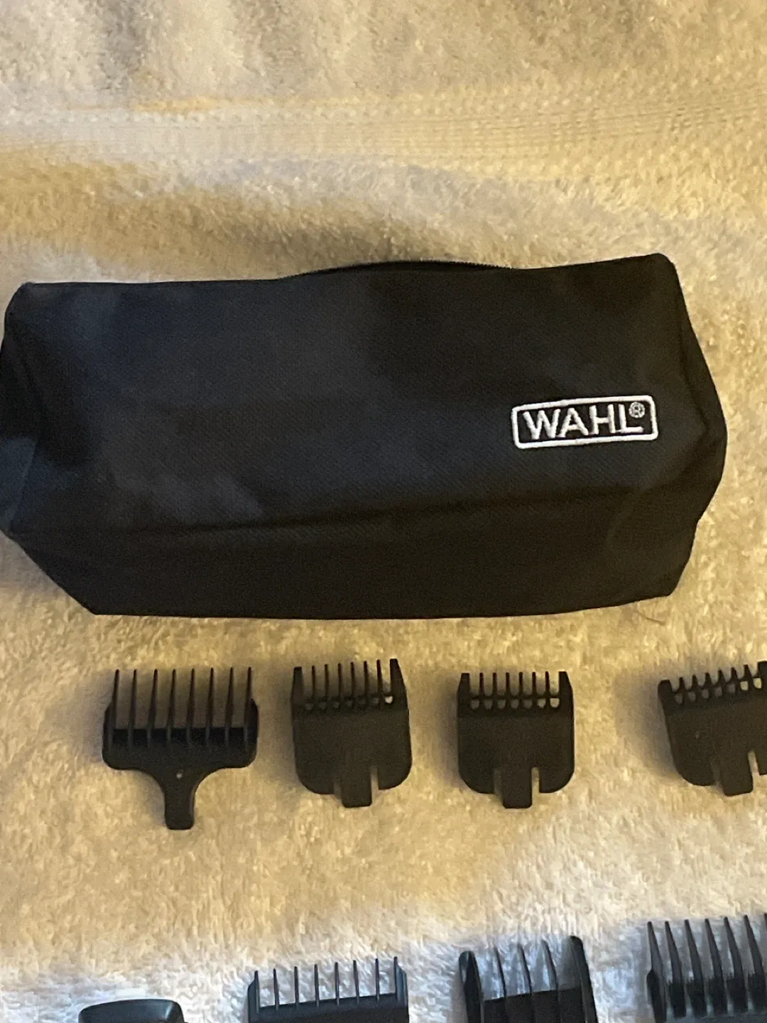 Wahl Lithium Ion Detachable Blade Trimmer image indicator(4)