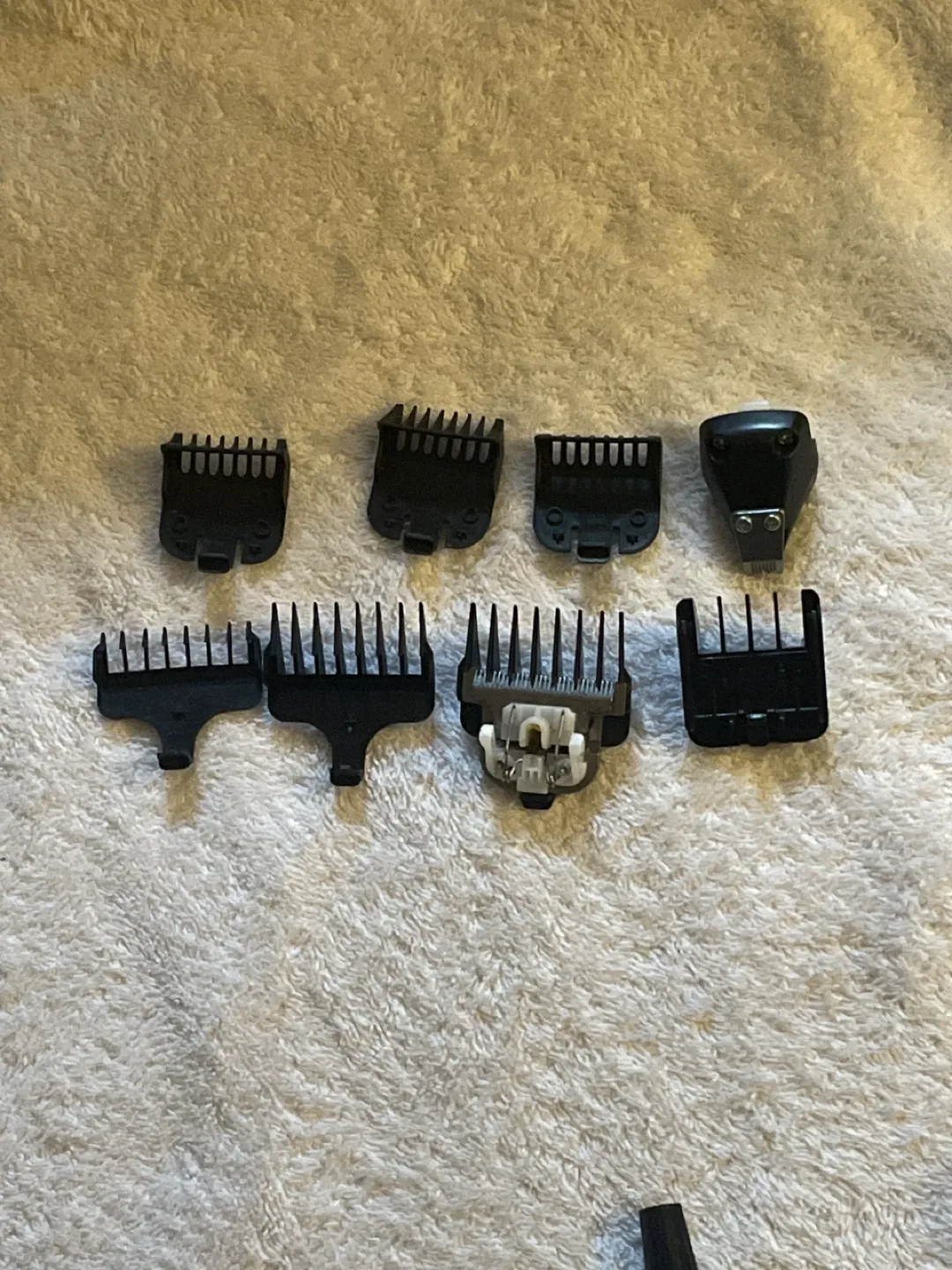 Wahl Lithium Ion Detachable Blade Trimmer image indicator(10)