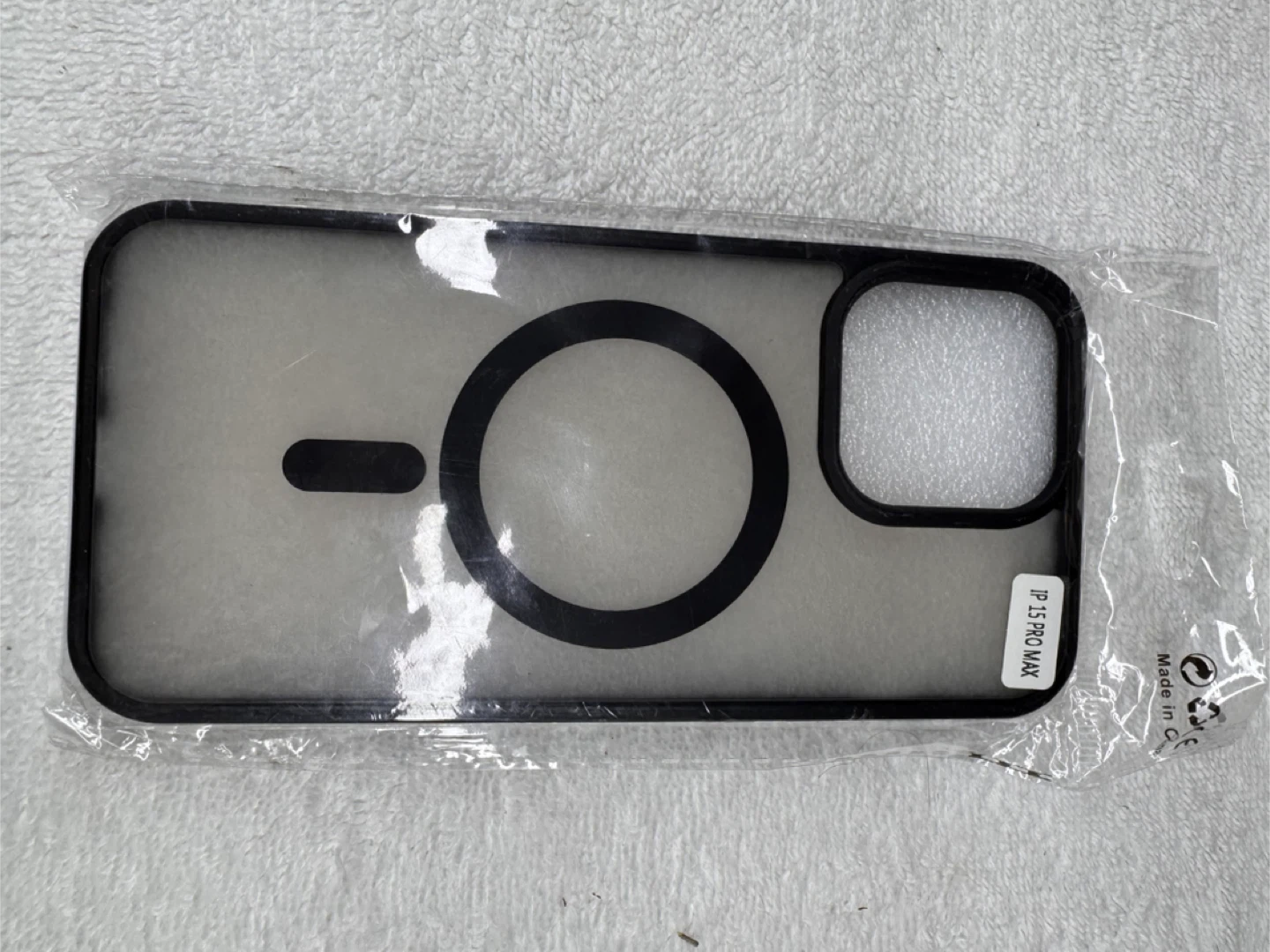 New iPhone 15 Pro Max Black Magnetic Case