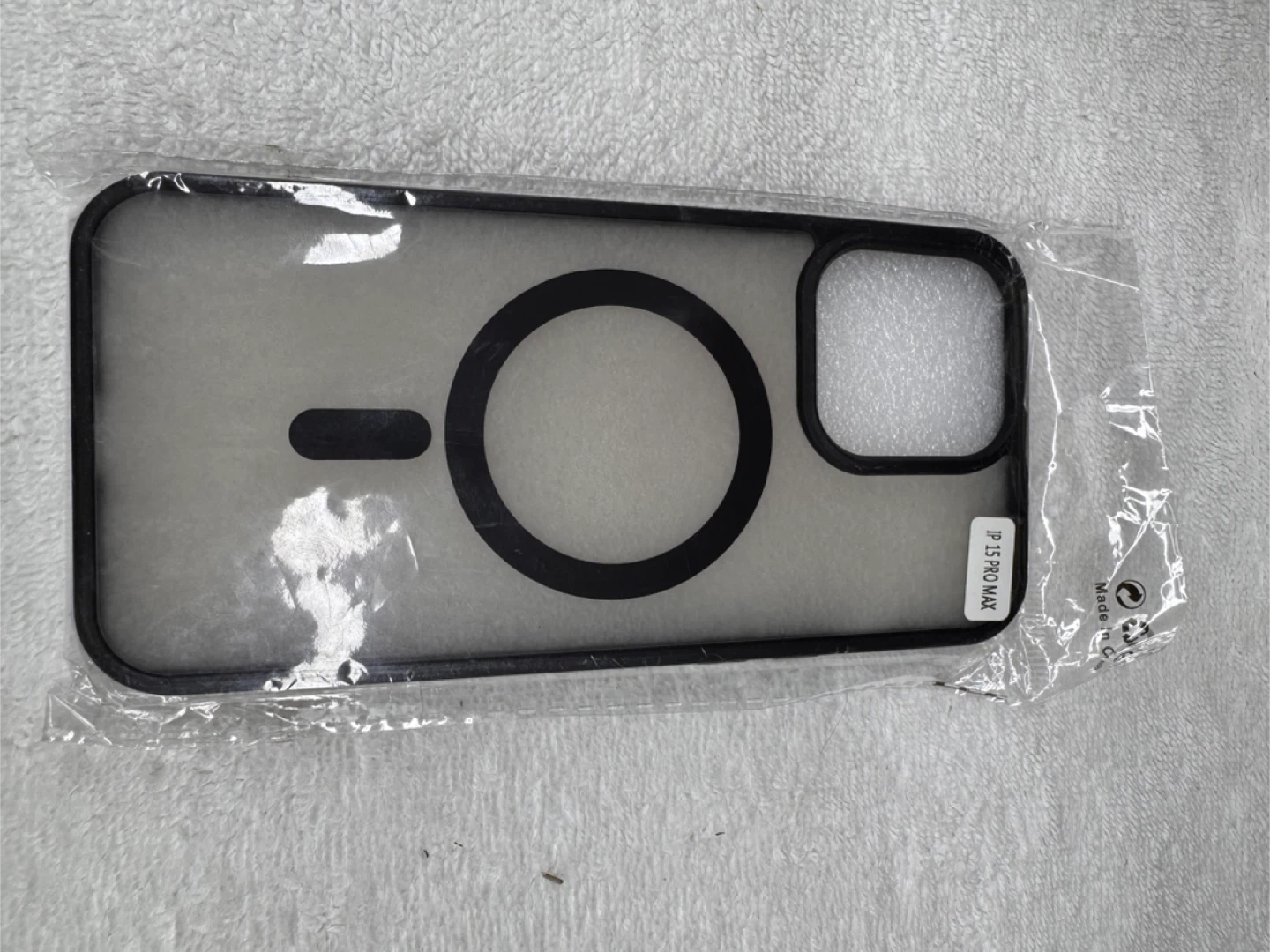 New iPhone 15 Pro Max Black Magnetic Case - photo 4