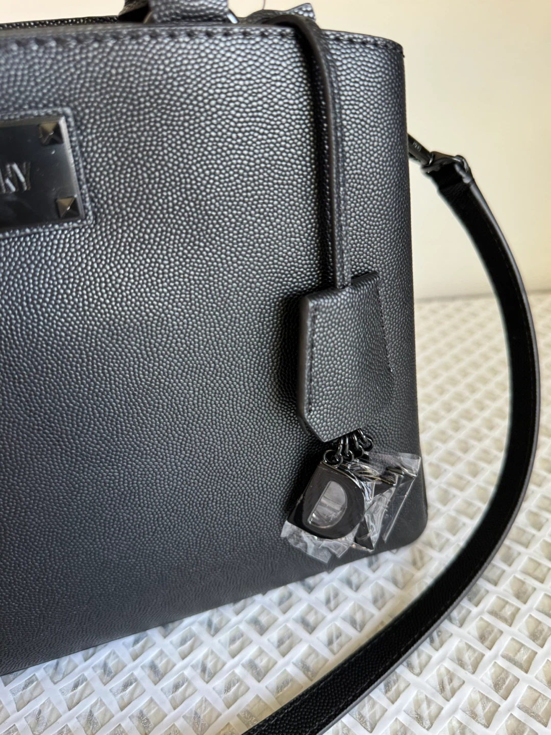 DKNY Paige MD Sat Caviar Black Handbag - photo 2