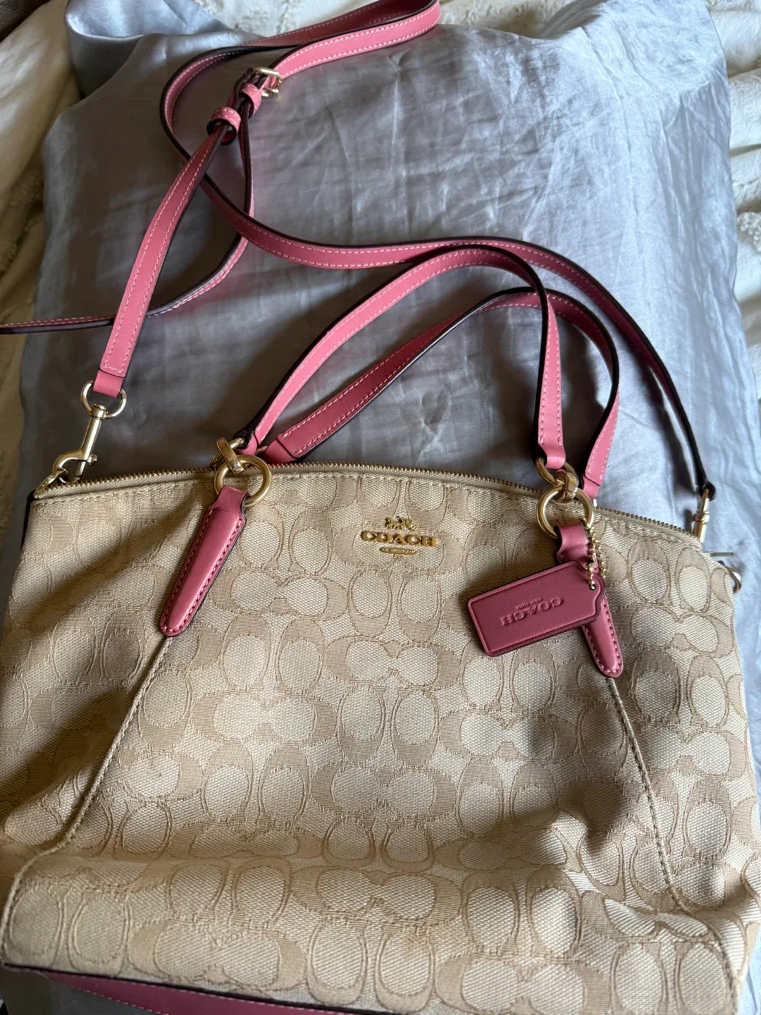 Coach Satchel Bag image indicator(2)