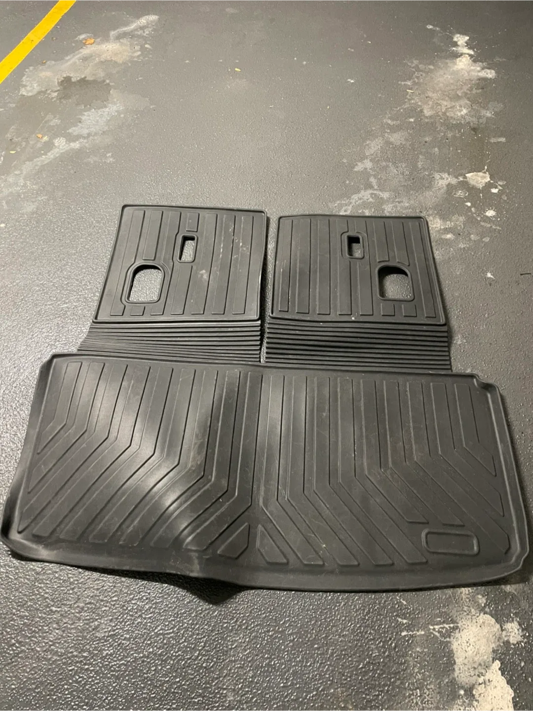 2023 Mdx trunk floor Mats image indicator(2)
