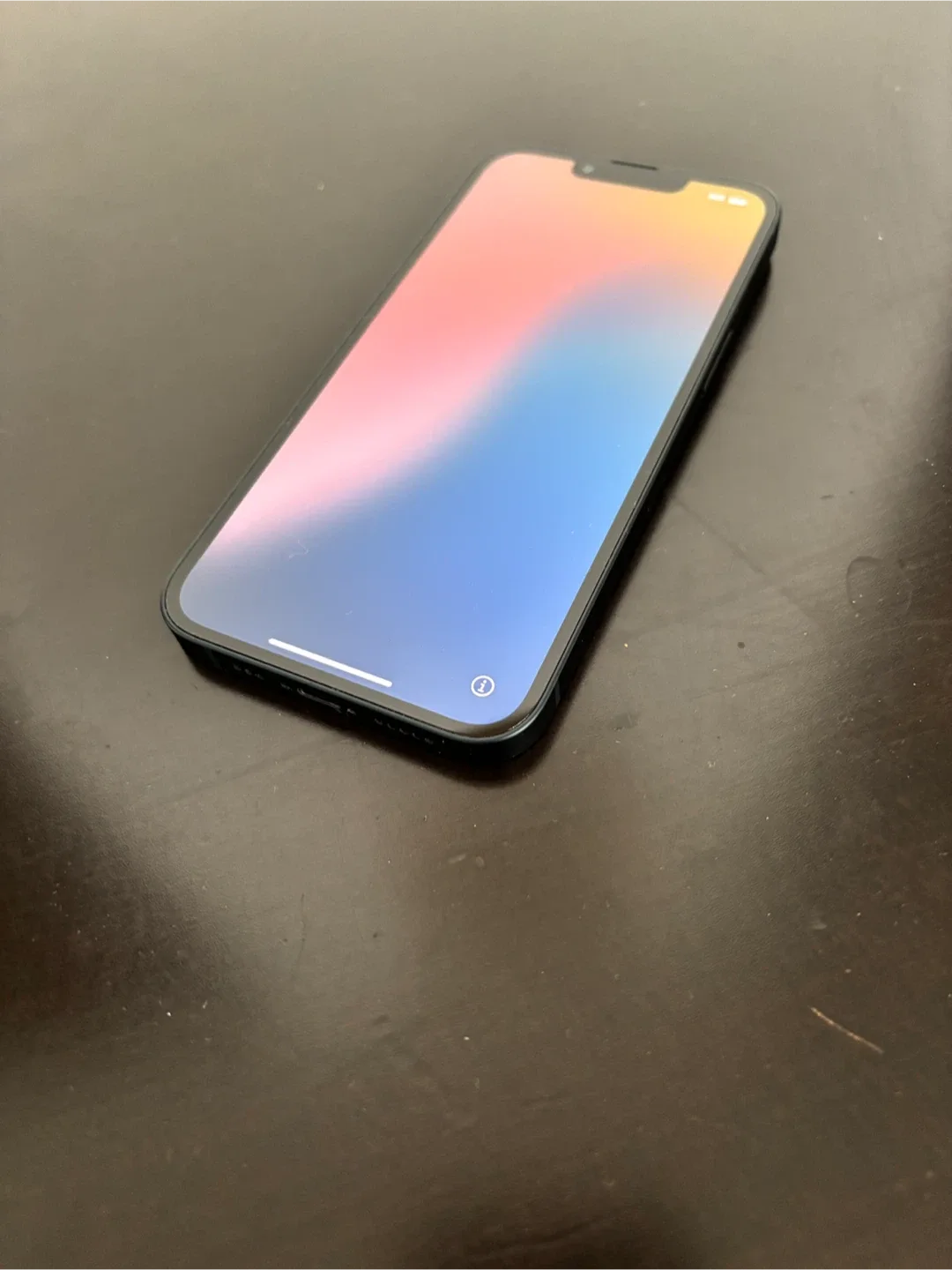 LNIB iPhone 13 Midnight 128GB 98% Battery + bonus image indicator(6)