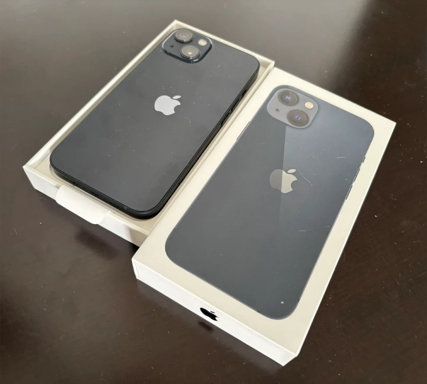 LNIB iPhone 13 Midnight 128GB 98% Battery + bonus image indicator(3)