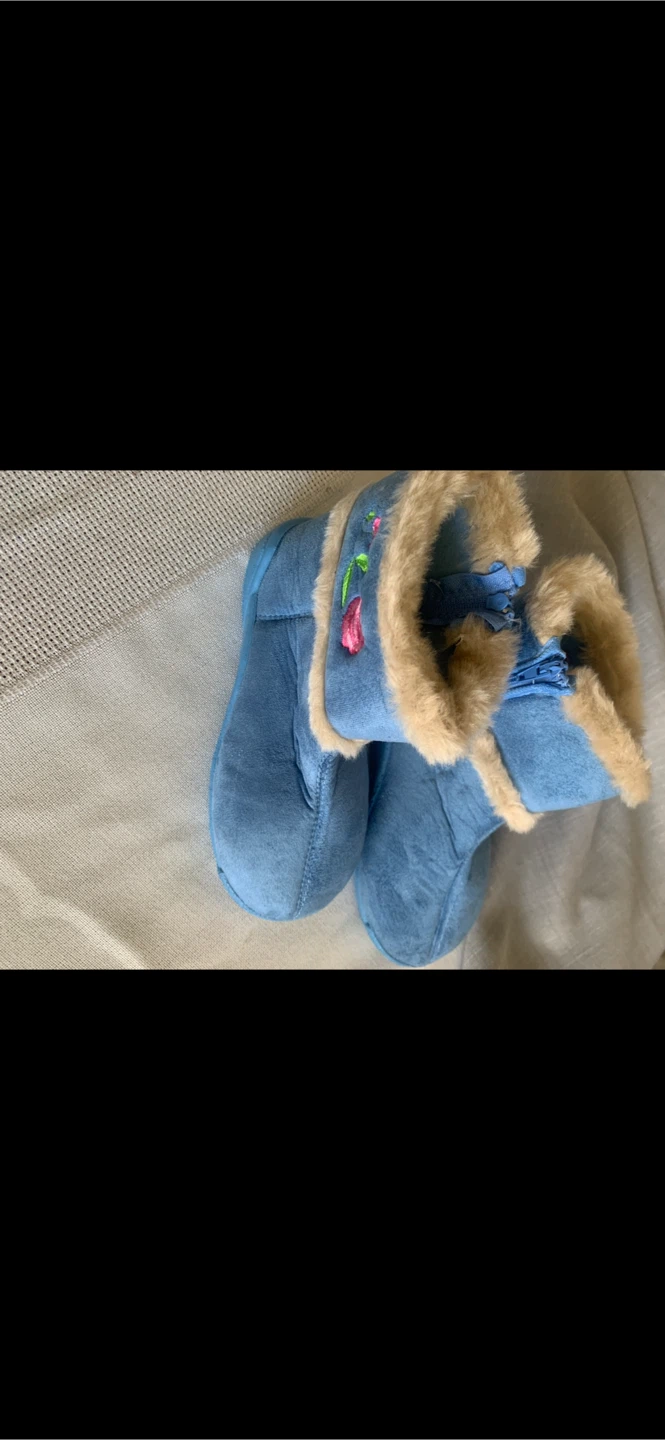Blue Bootie Slippers - Size 7