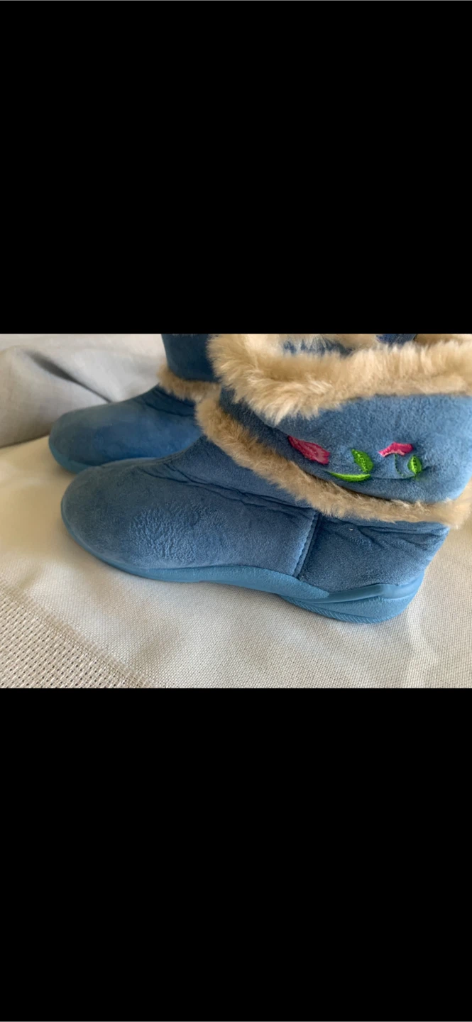 Blue Bootie Slippers - Size 7 - photo 3
