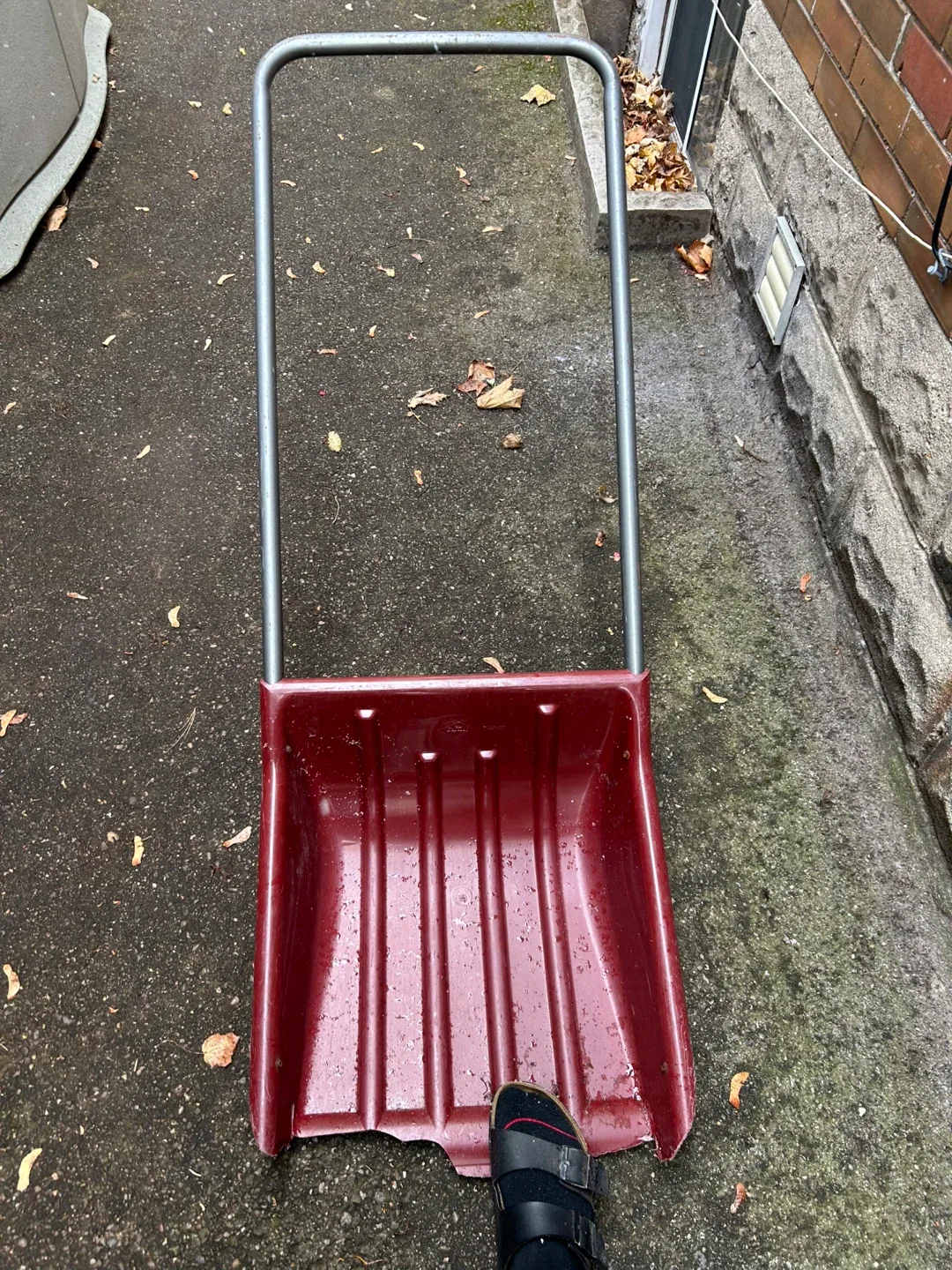 $15  Sleigh snow shovel scoop  pusher Donlands O'Connor image indicator(2)
