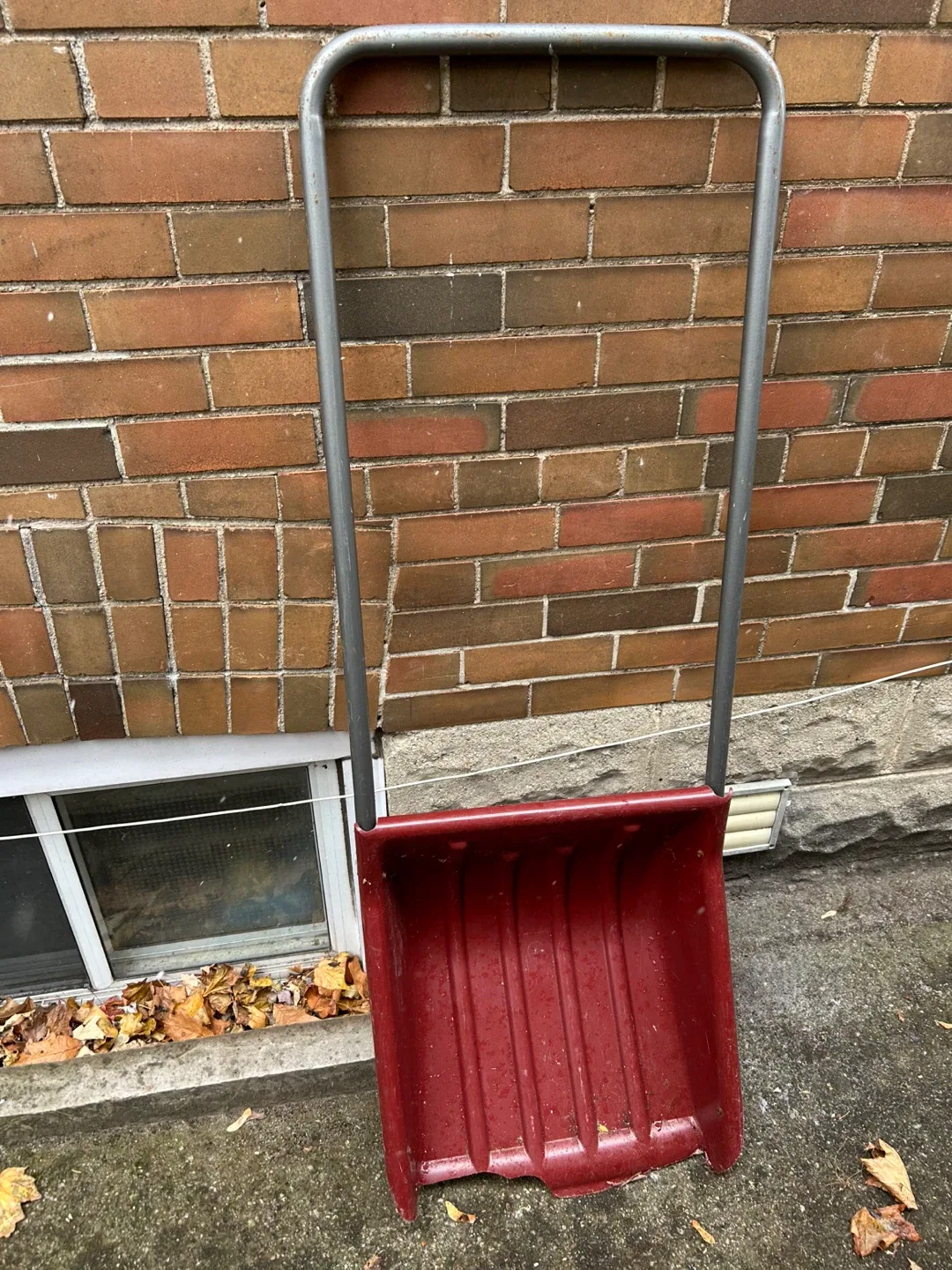 $15  Sleigh snow shovel scoop  pusher Donlands O'Connor image indicator(7)