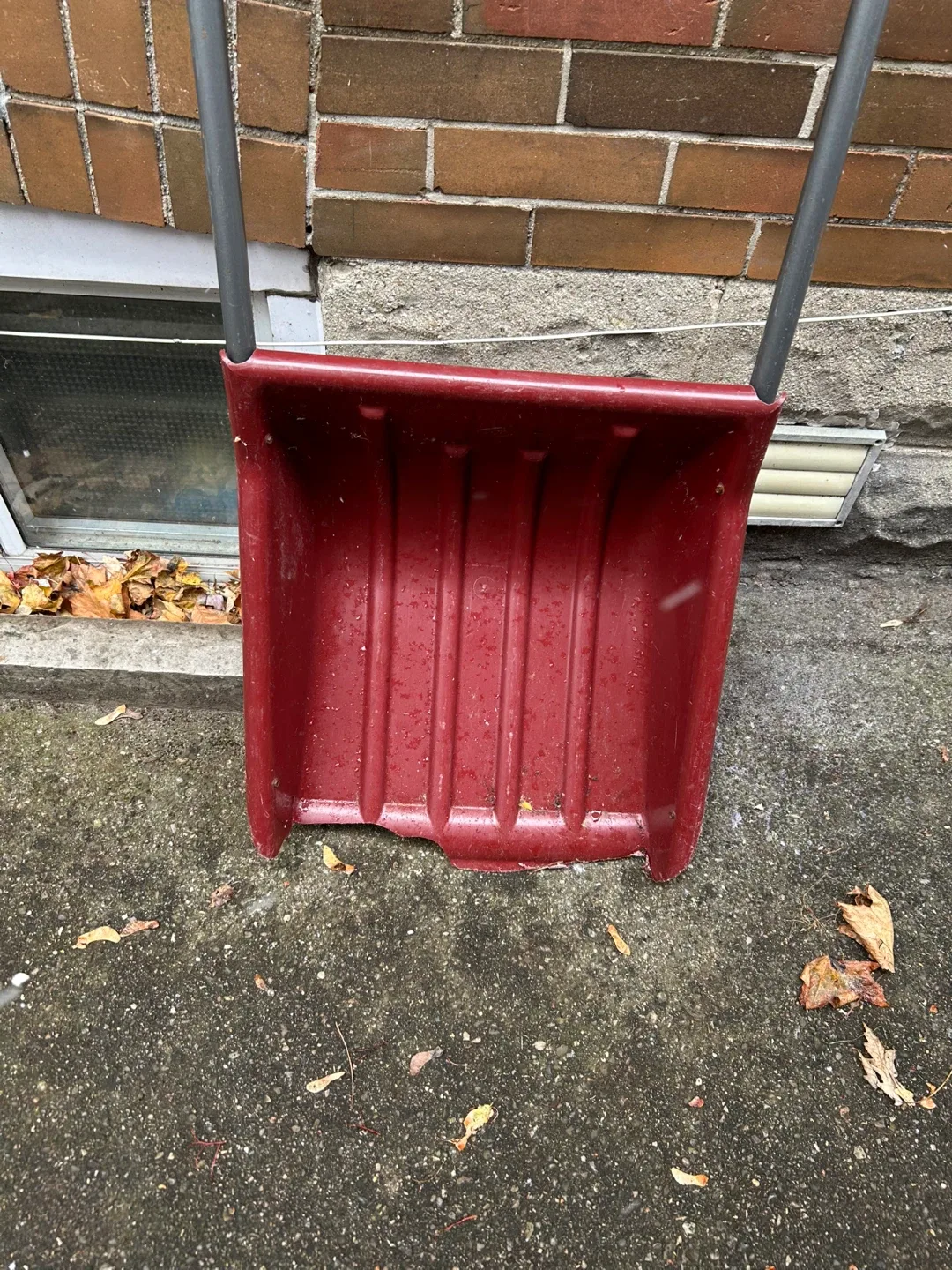 $15  Sleigh snow shovel scoop  pusher Donlands O'Connor