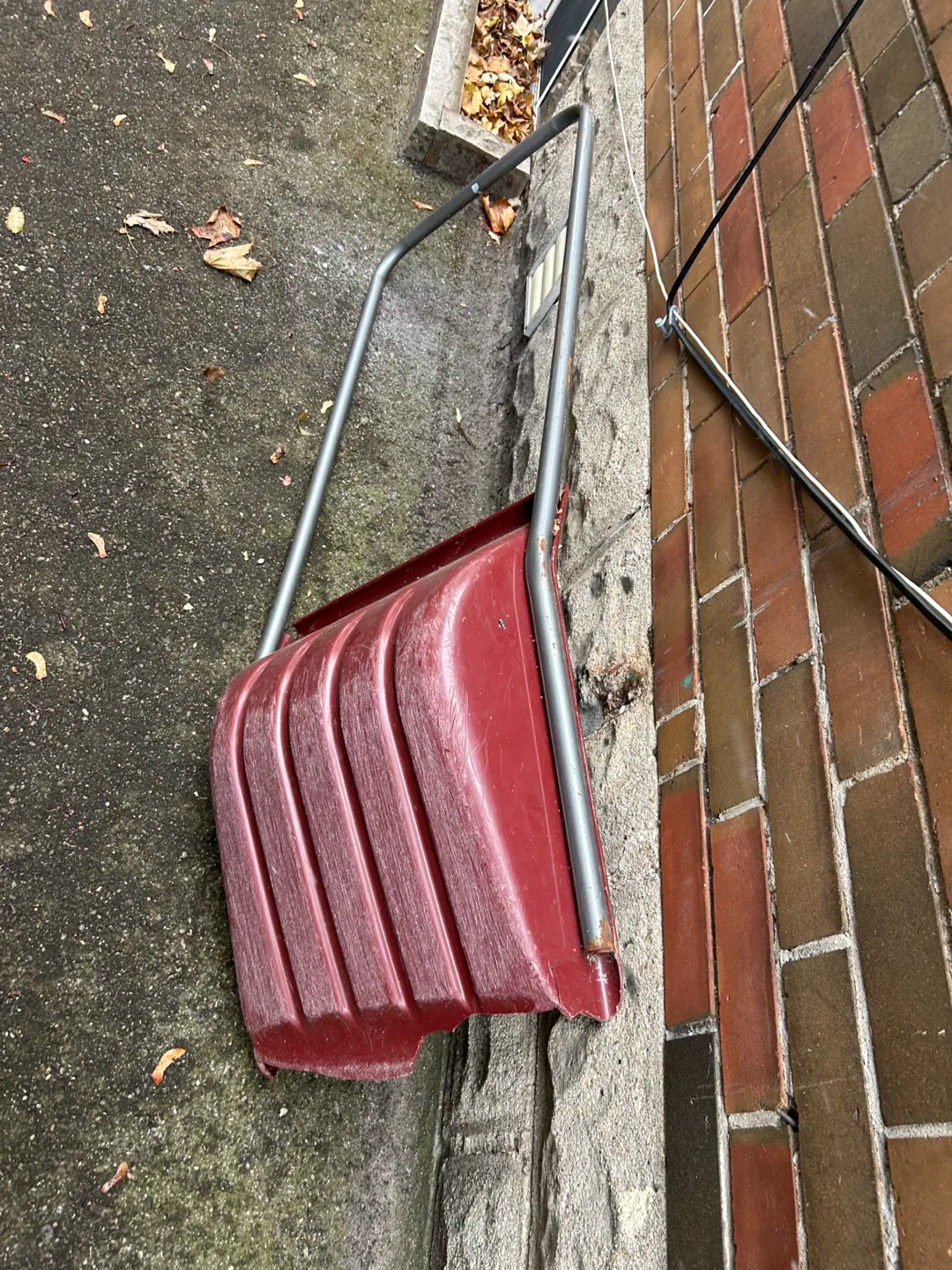 $15  Sleigh snow shovel scoop  pusher Donlands O'Connor image indicator(3)