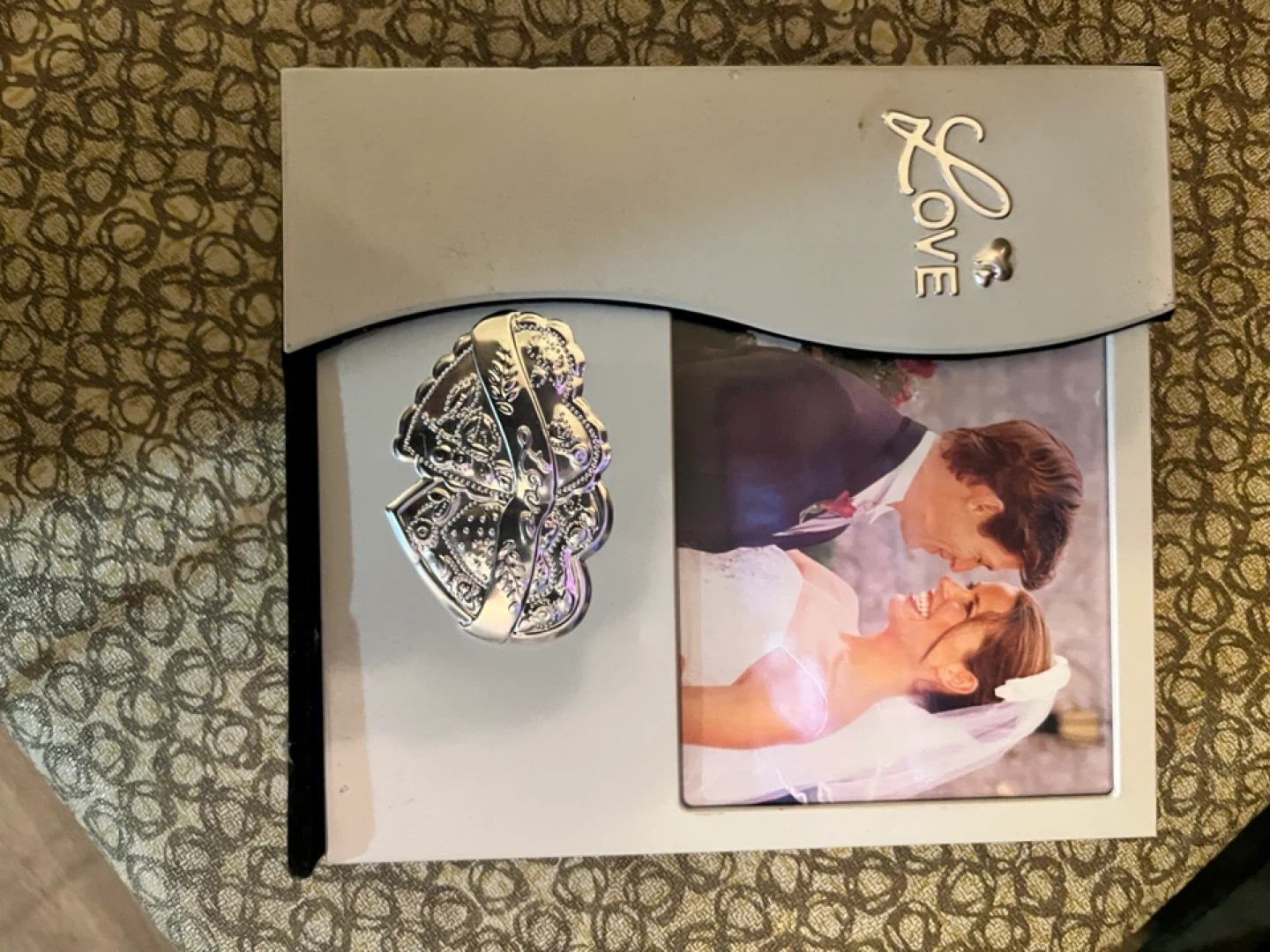 Love album and frame