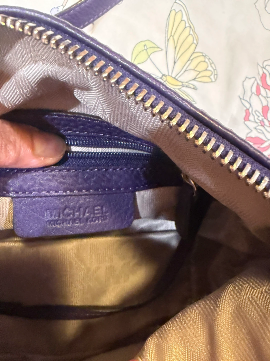 Michael Kors Purple Leather Crossbody Bag - photo 3