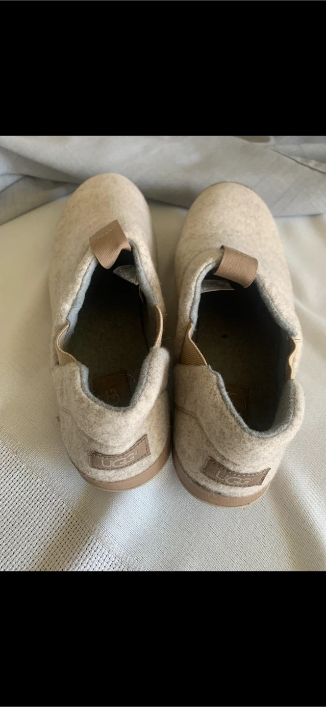 UGG Men’s Tasman Slipper